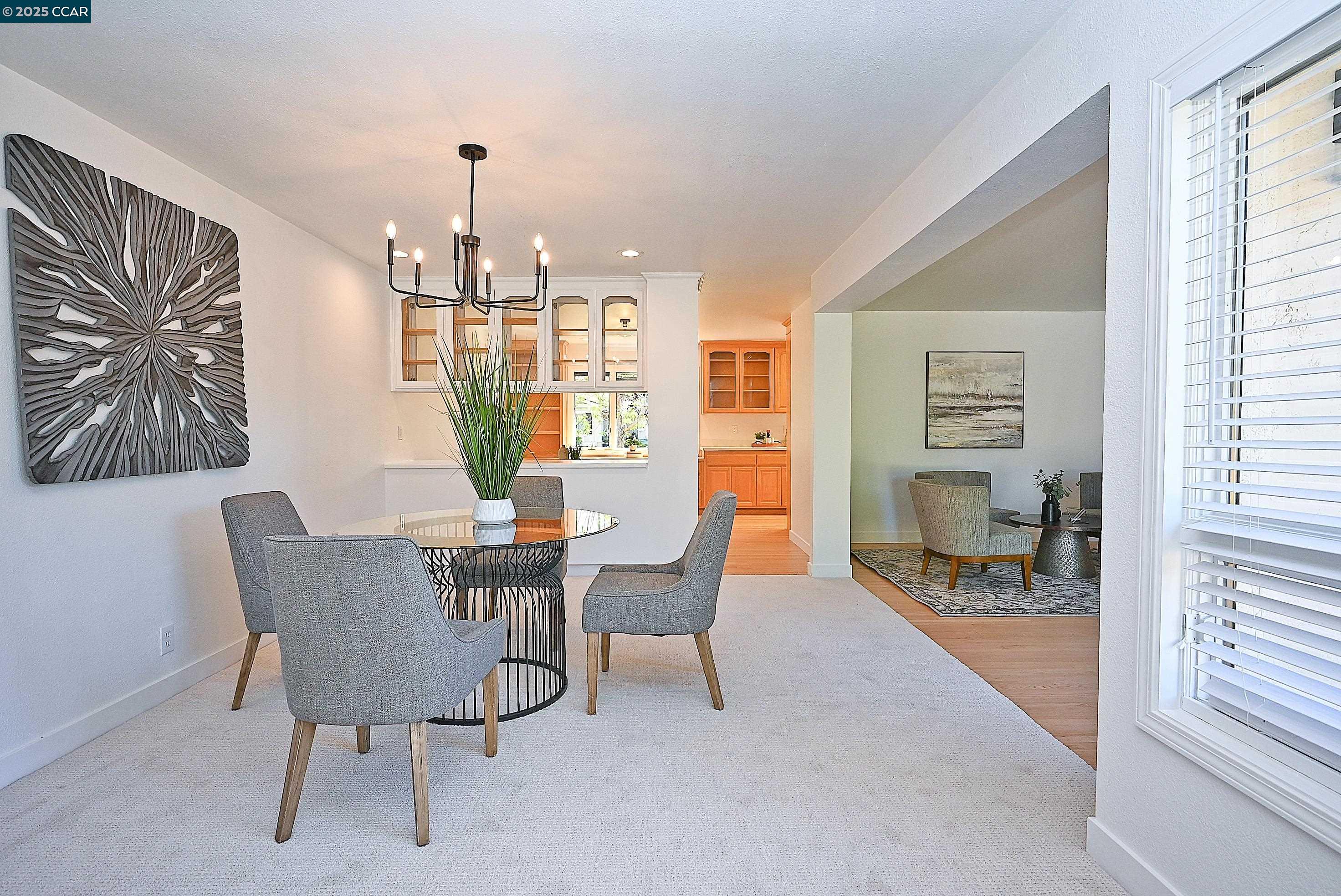 Detail Gallery Image 10 of 48 For 342 Fenway Dr, Walnut Creek,  CA 94598 - 4 Beds | 2 Baths