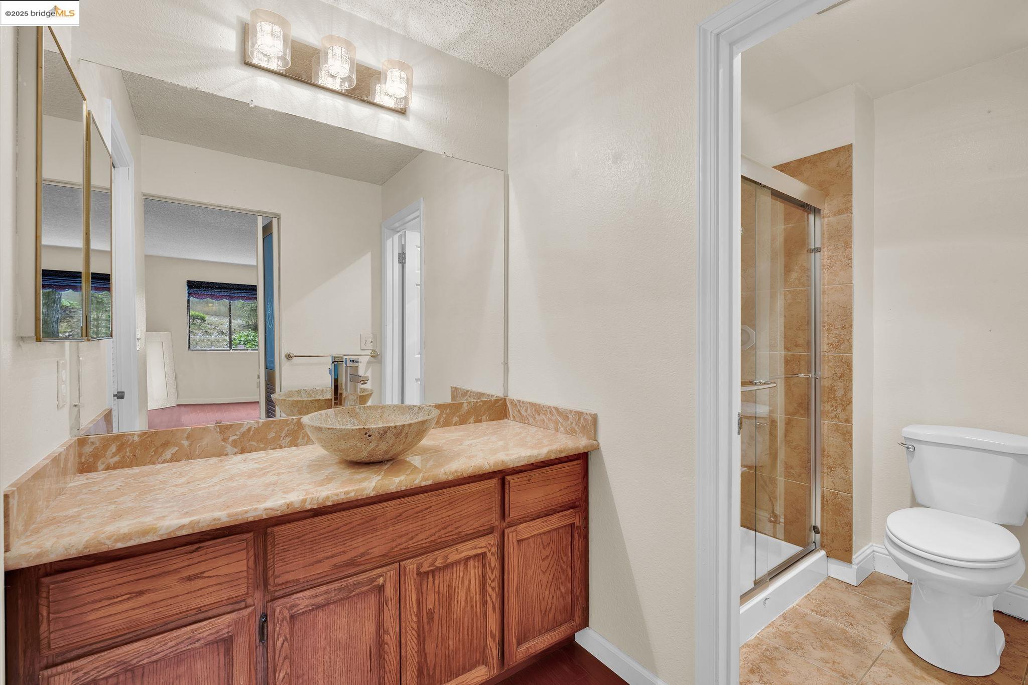 Detail Gallery Image 20 of 54 For 22012 Sevilla Rd #102,  Hayward,  CA 94541 - 2 Beds | 2 Baths