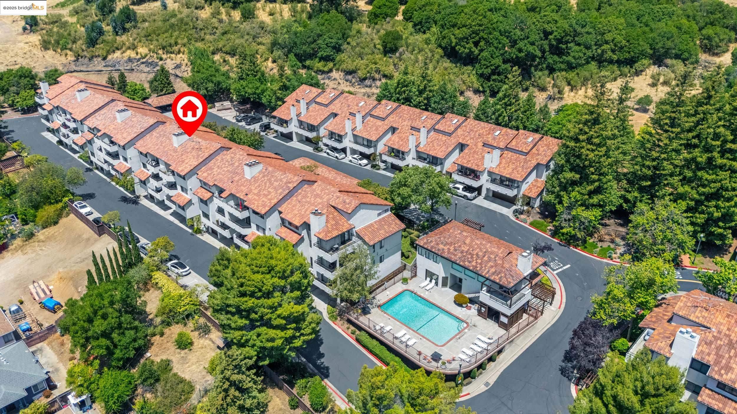 Detail Gallery Image 42 of 51 For 22012 Sevilla Rd #102,  Hayward,  CA 94541 - 2 Beds | 2 Baths