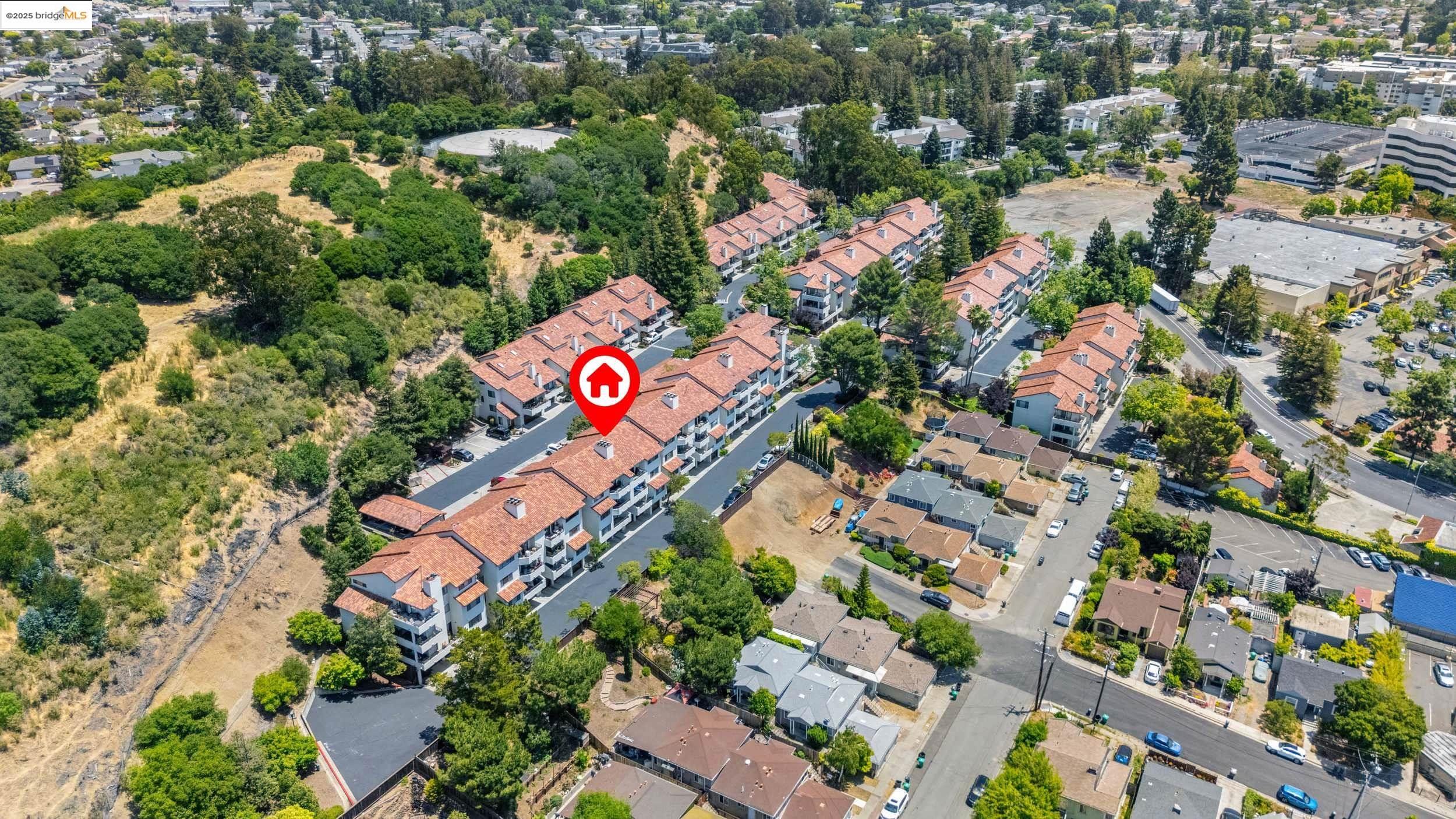 Detail Gallery Image 43 of 51 For 22012 Sevilla Rd #102,  Hayward,  CA 94541 - 2 Beds | 2 Baths