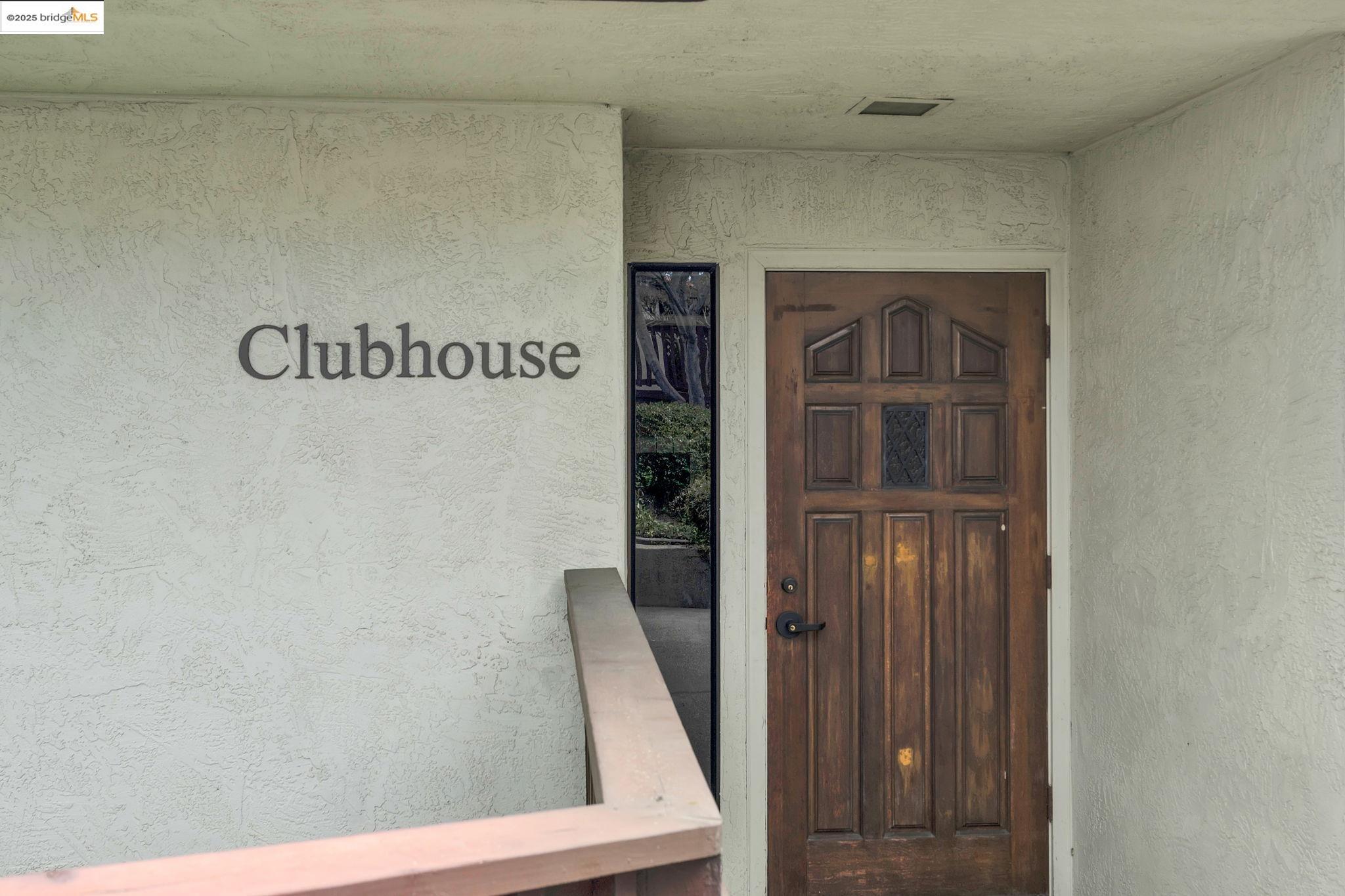 Detail Gallery Image 44 of 54 For 22012 Sevilla Rd #102,  Hayward,  CA 94541 - 2 Beds | 2 Baths