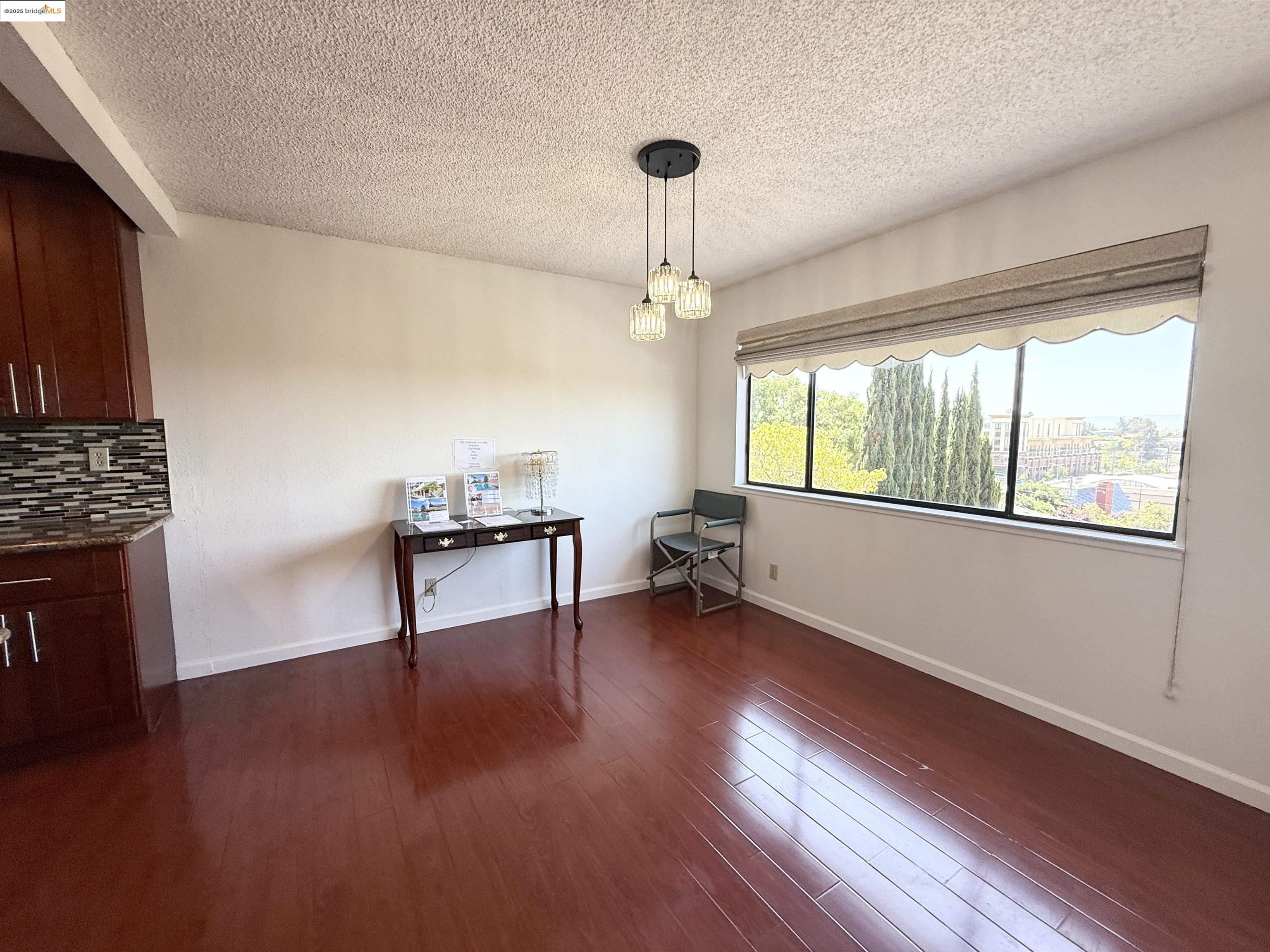 Detail Gallery Image 7 of 54 For 22012 Sevilla Rd #102,  Hayward,  CA 94541 - 2 Beds | 2 Baths
