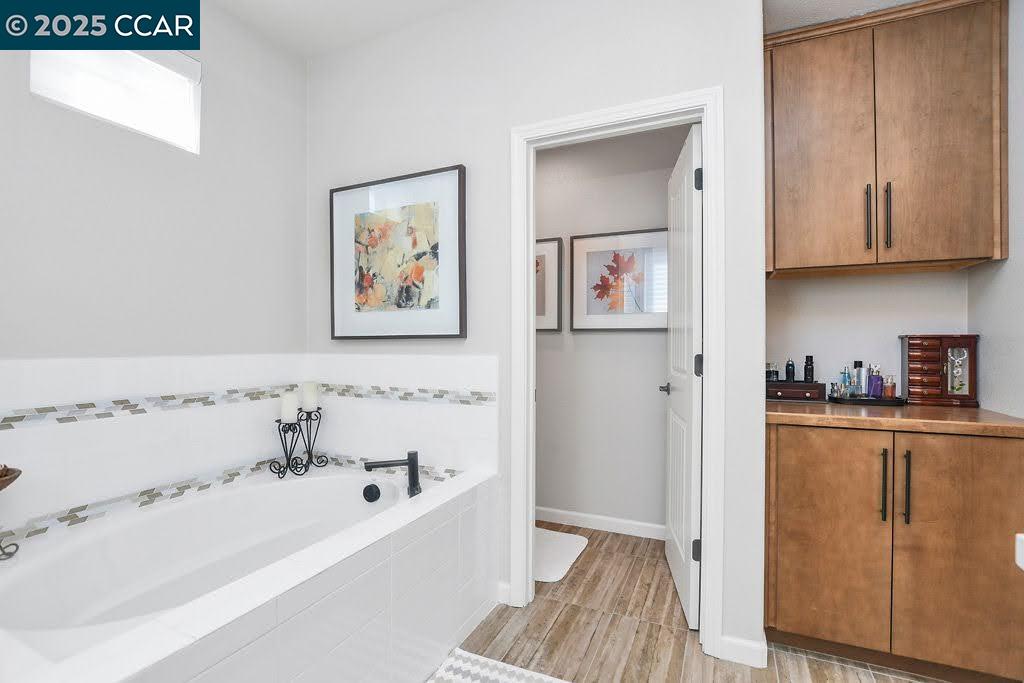 Detail Gallery Image 24 of 43 For 2957 Valley of Hearts Delight, San Jose,  CA 95136 - 4 Beds | 3/1 Baths