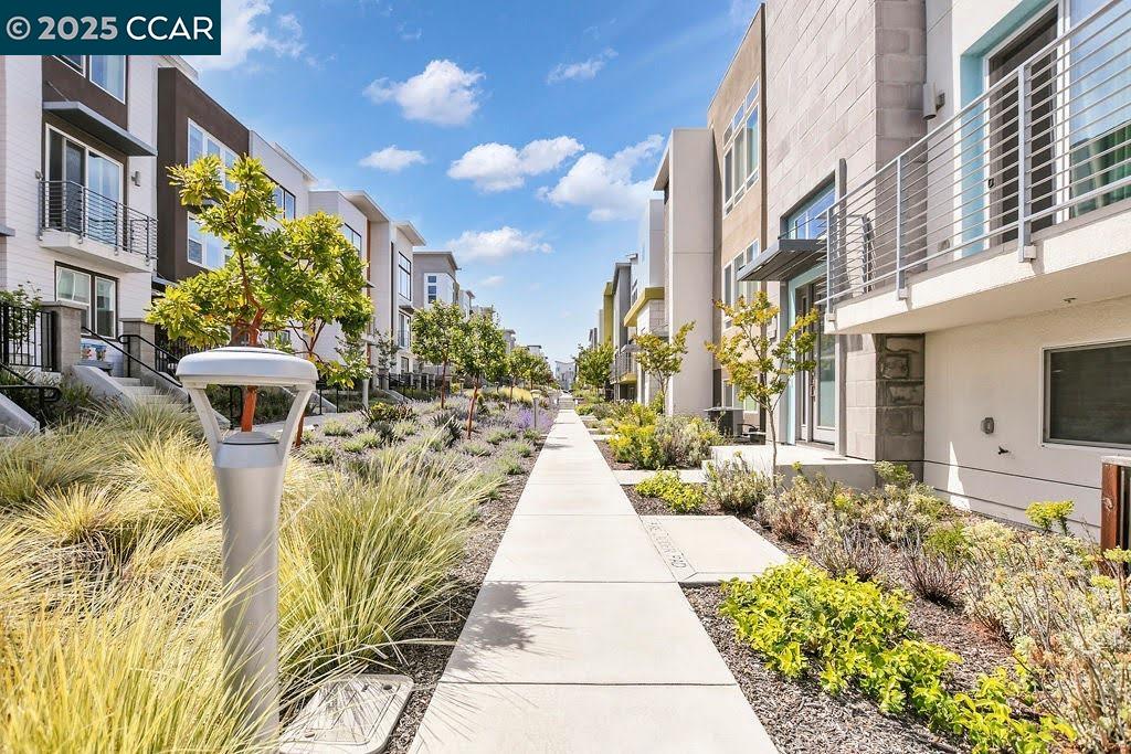 Detail Gallery Image 38 of 43 For 2957 Valley of Hearts Delight, San Jose,  CA 95136 - 4 Beds | 3/1 Baths