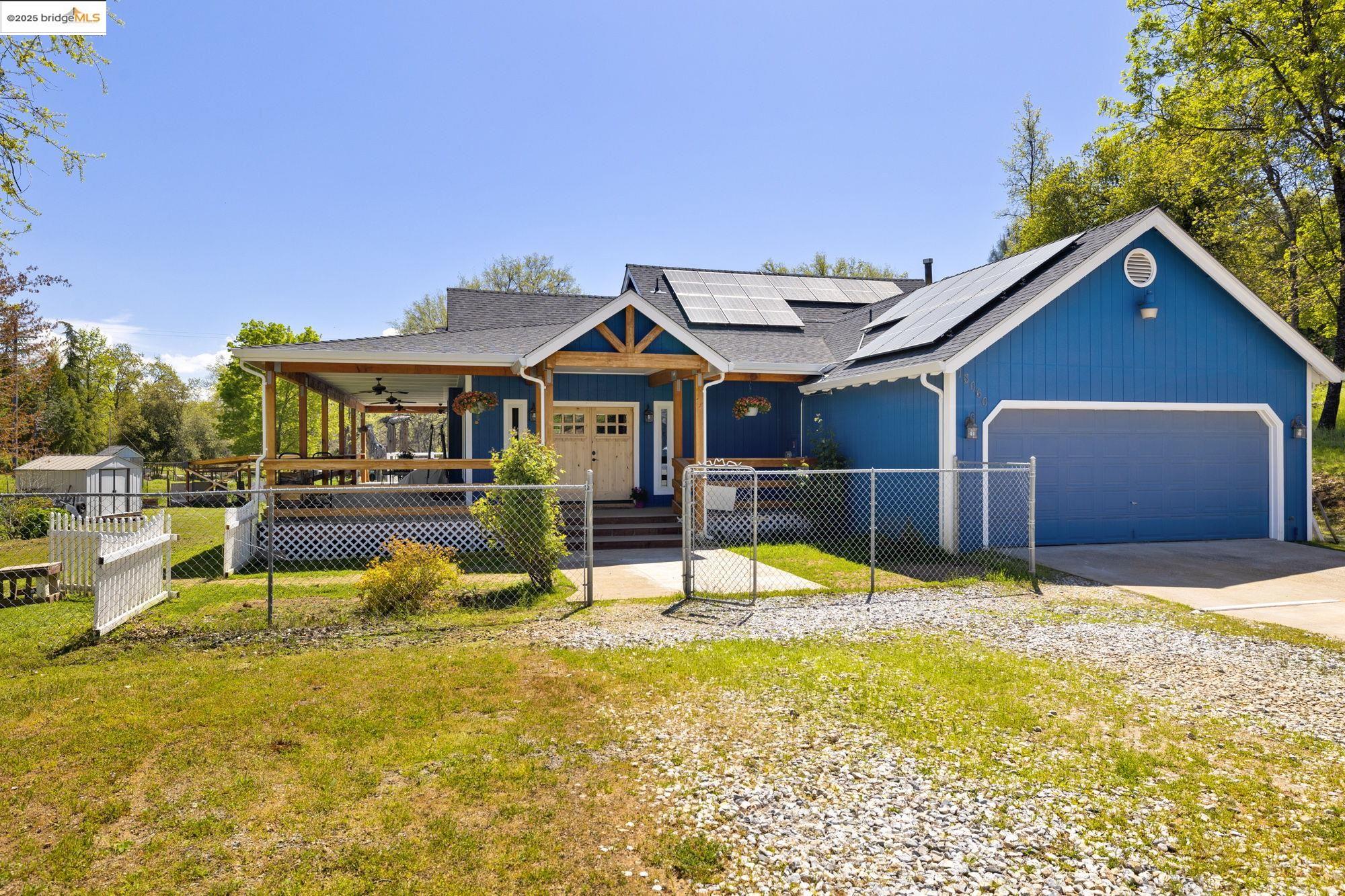 Detail Gallery Image 4 of 52 For 18060 Rob Ric Road, Sonora,  CA 95370 - 4 Beds | 2 Baths