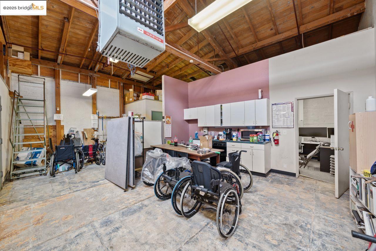 2911 Shattuck Ave, Berkeley, California 94705, ,Commercial Lease,For Rent,2911 Shattuck Ave,41096032