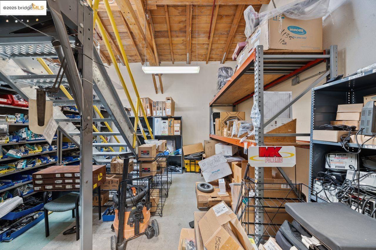 2911 Shattuck Ave, Berkeley, California 94705, ,Commercial Lease,For Rent,2911 Shattuck Ave,41096032