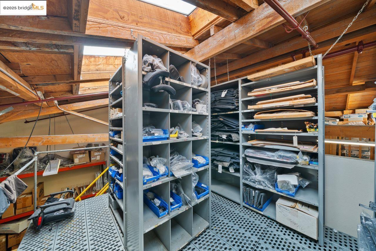 2911 Shattuck Ave, Berkeley, California 94705, ,Commercial Lease,For Rent,2911 Shattuck Ave,41096032