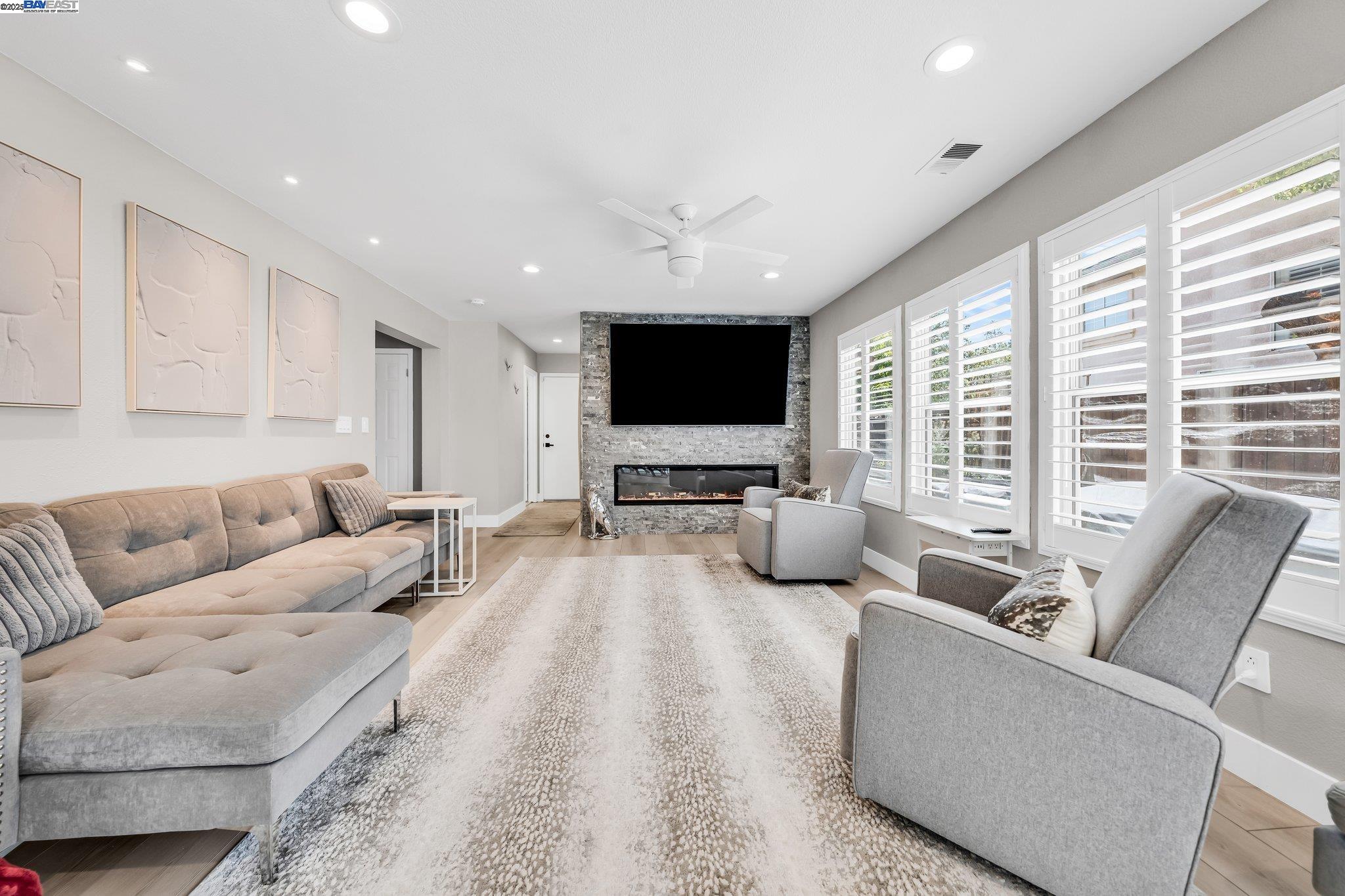Detail Gallery Image 18 of 55 For 1431 Hepburn St, Tracy,  CA 95376 - 4 Beds | 2/1 Baths