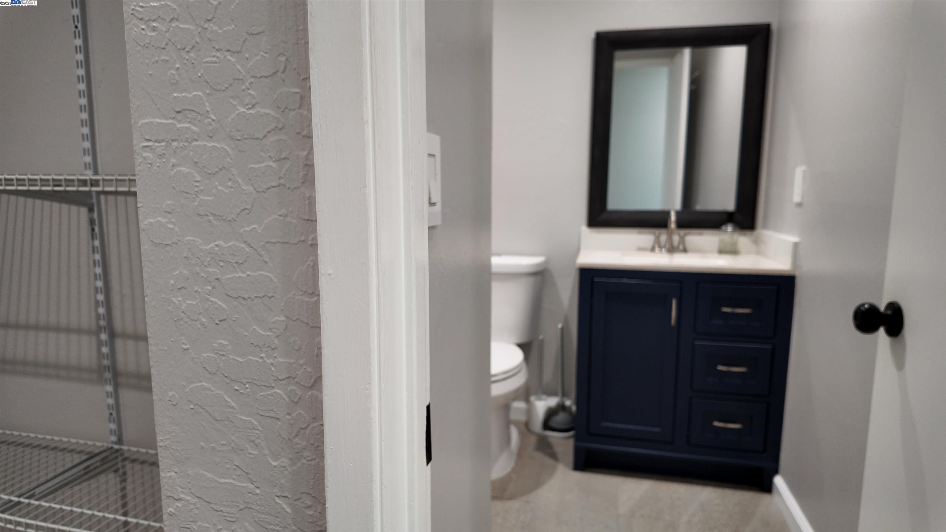 Detail Gallery Image 12 of 22 For 2216 Hamlin Dr, Antioch,  CA 94509 - 4 Beds | 2 Baths