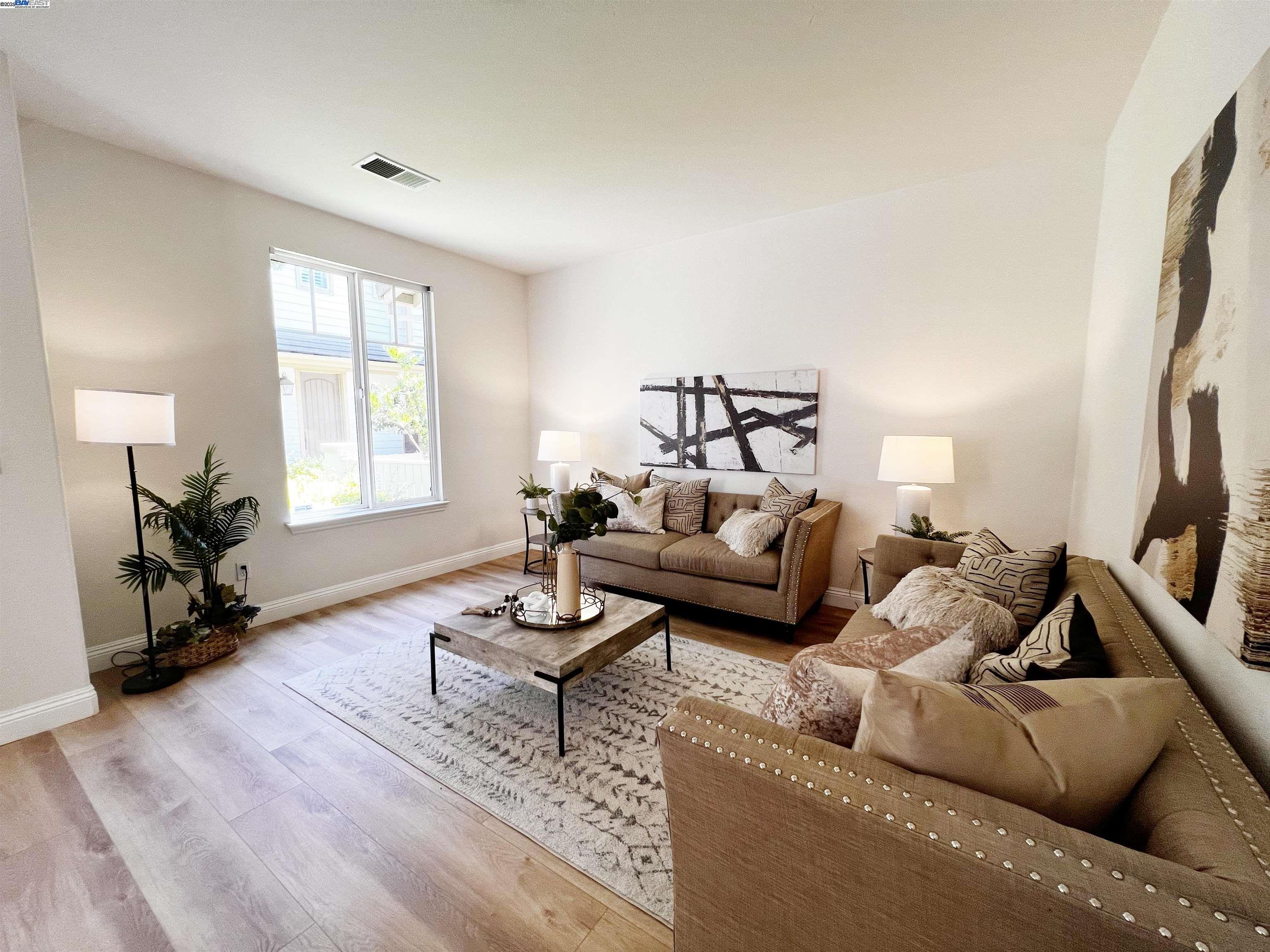 Detail Gallery Image 19 of 52 For 49031 Woodgrove Cmn, Fremont,  CA 94539 - 3 Beds | 2/1 Baths