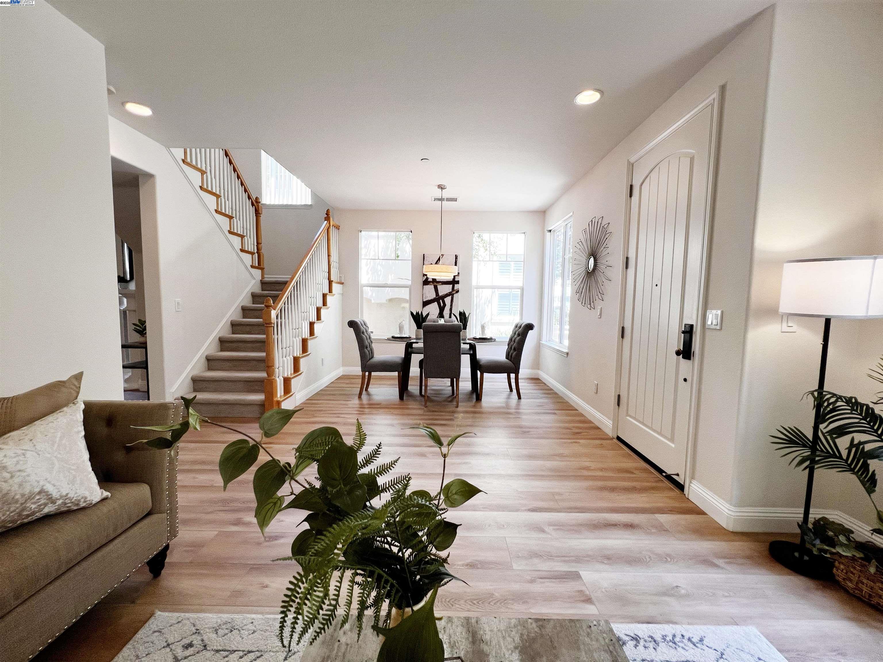 Detail Gallery Image 21 of 52 For 49031 Woodgrove Cmn, Fremont,  CA 94539 - 3 Beds | 2/1 Baths