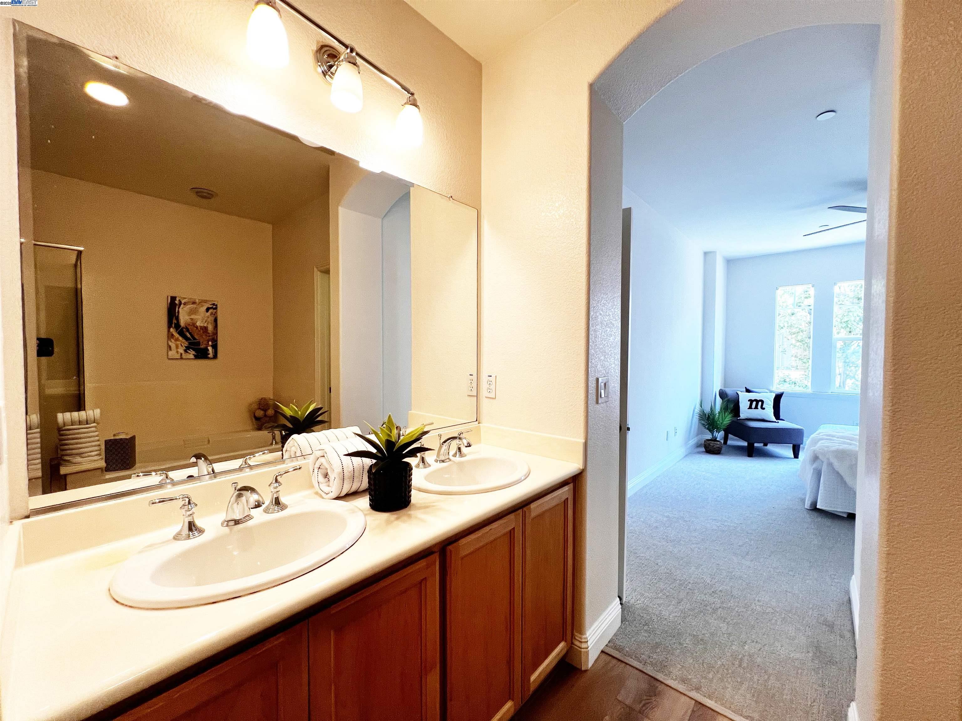 Detail Gallery Image 37 of 52 For 49031 Woodgrove Cmn, Fremont,  CA 94539 - 3 Beds | 2/1 Baths