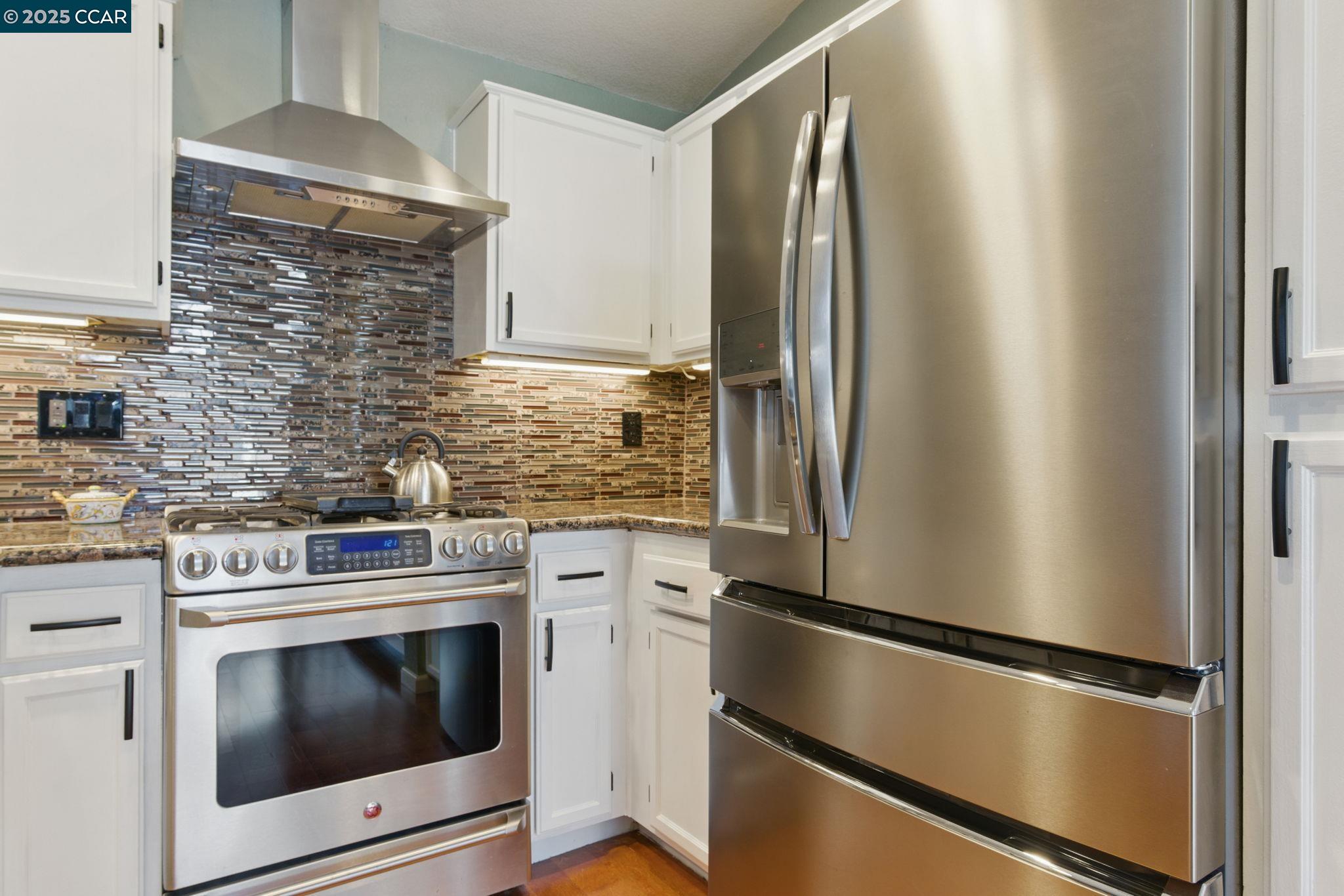 Photo #17: 41096039 Listing: Photo #17