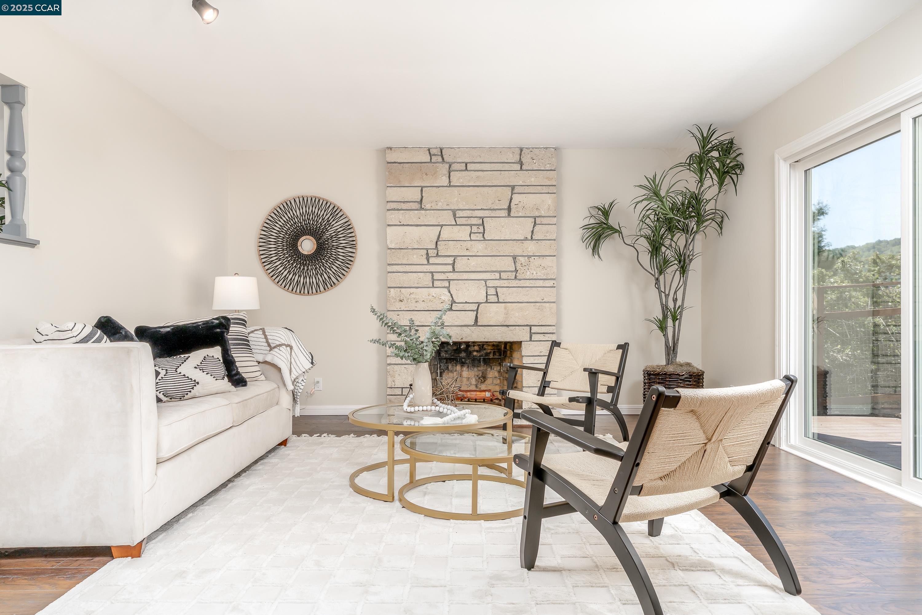 Detail Gallery Image 16 of 60 For 3608 Victor St., Pinole,  CA 94564 - 4 Beds | 2 Baths