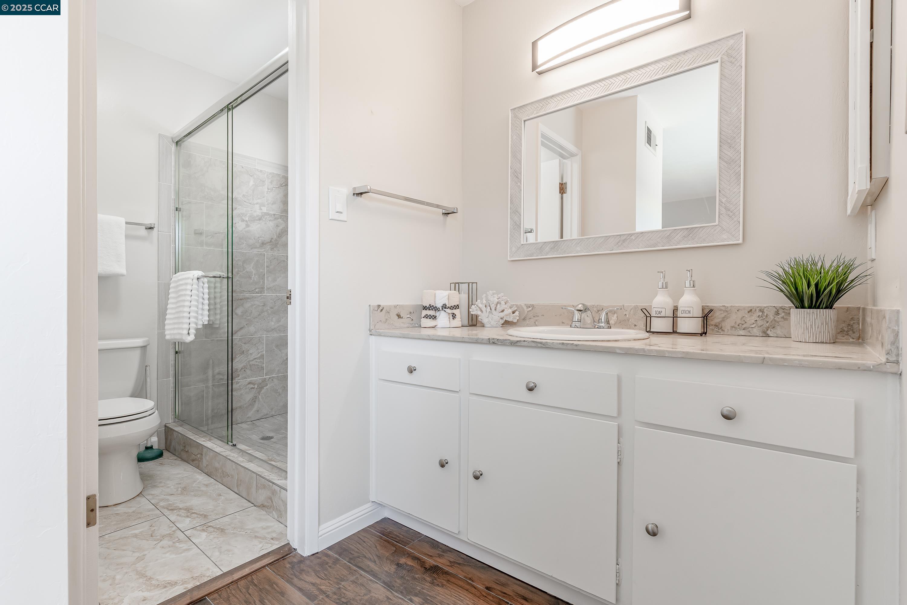 Detail Gallery Image 27 of 60 For 3608 Victor St., Pinole,  CA 94564 - 4 Beds | 2 Baths