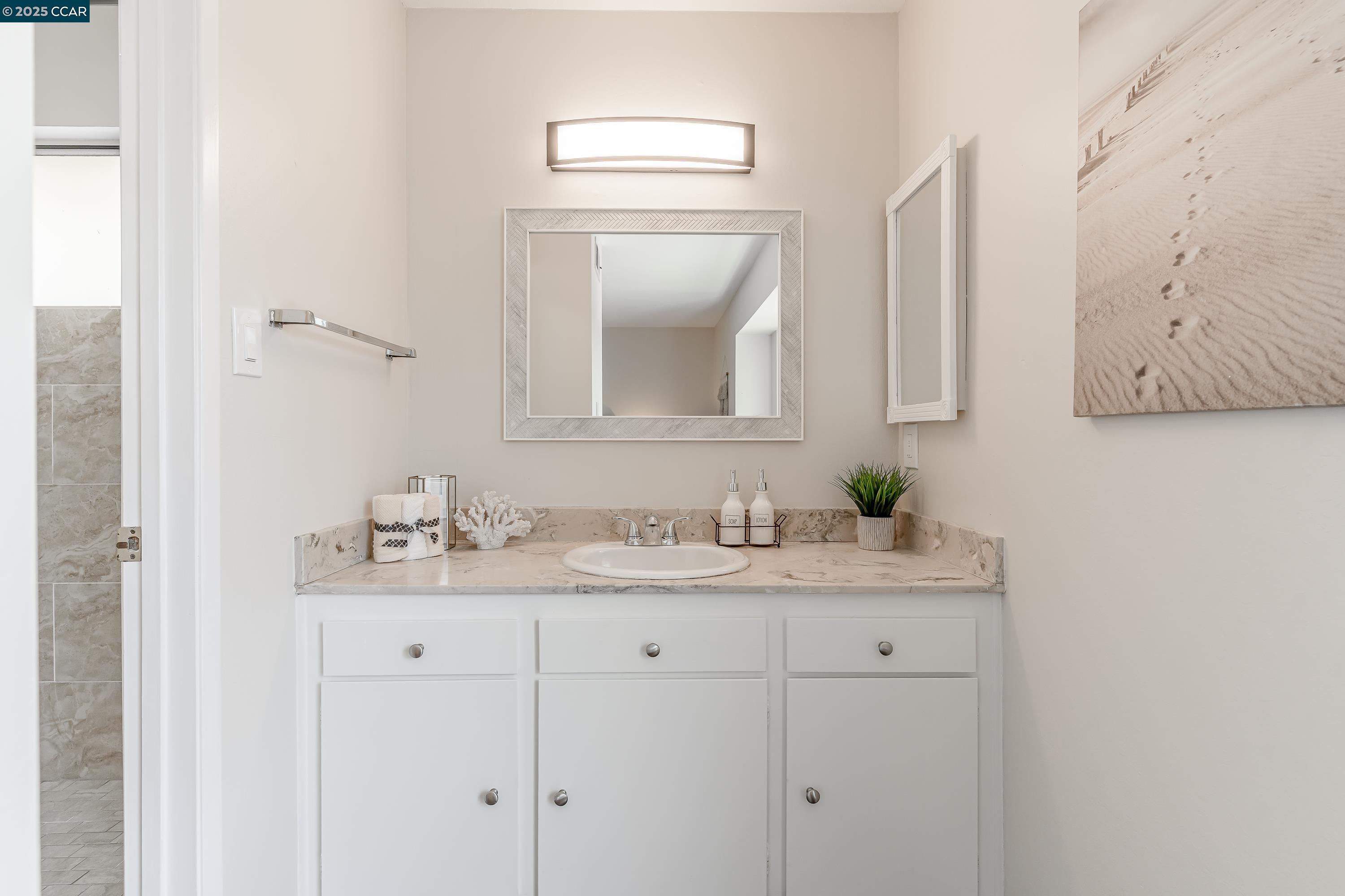 Detail Gallery Image 29 of 60 For 3608 Victor St., Pinole,  CA 94564 - 4 Beds | 2 Baths