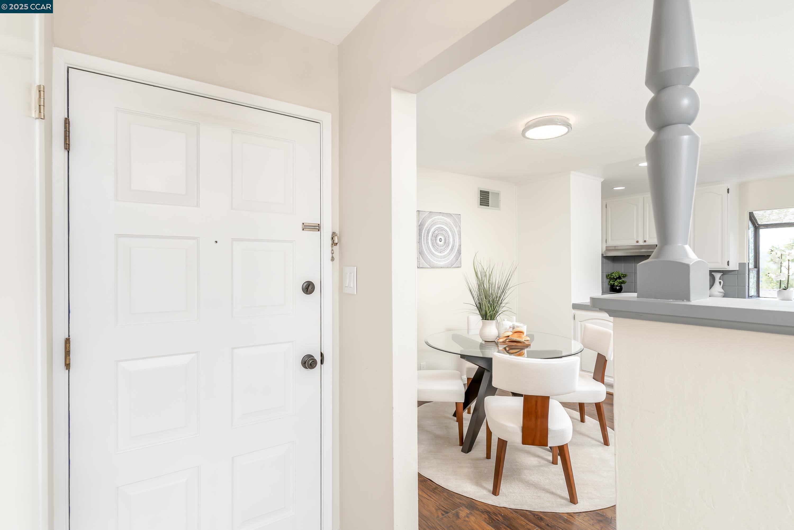 Detail Gallery Image 6 of 60 For 3608 Victor St., Pinole,  CA 94564 - 4 Beds | 2 Baths