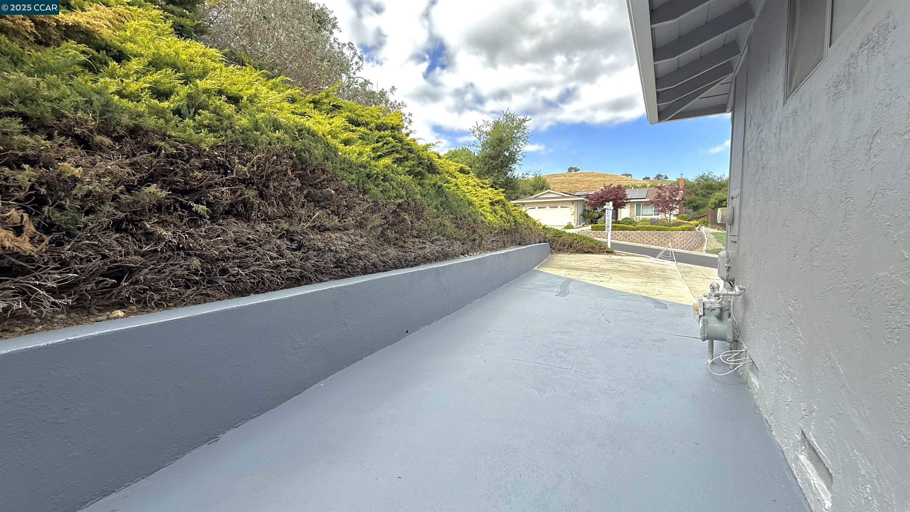 Detail Gallery Image 51 of 60 For 3608 Victor St., Pinole,  CA 94564 - 4 Beds | 2 Baths