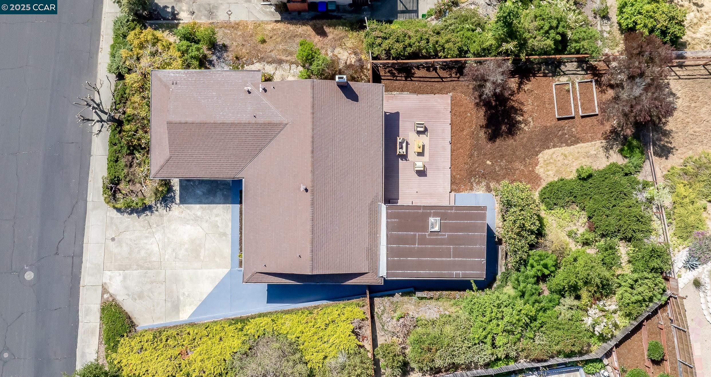 Detail Gallery Image 54 of 60 For 3608 Victor St., Pinole,  CA 94564 - 4 Beds | 2 Baths