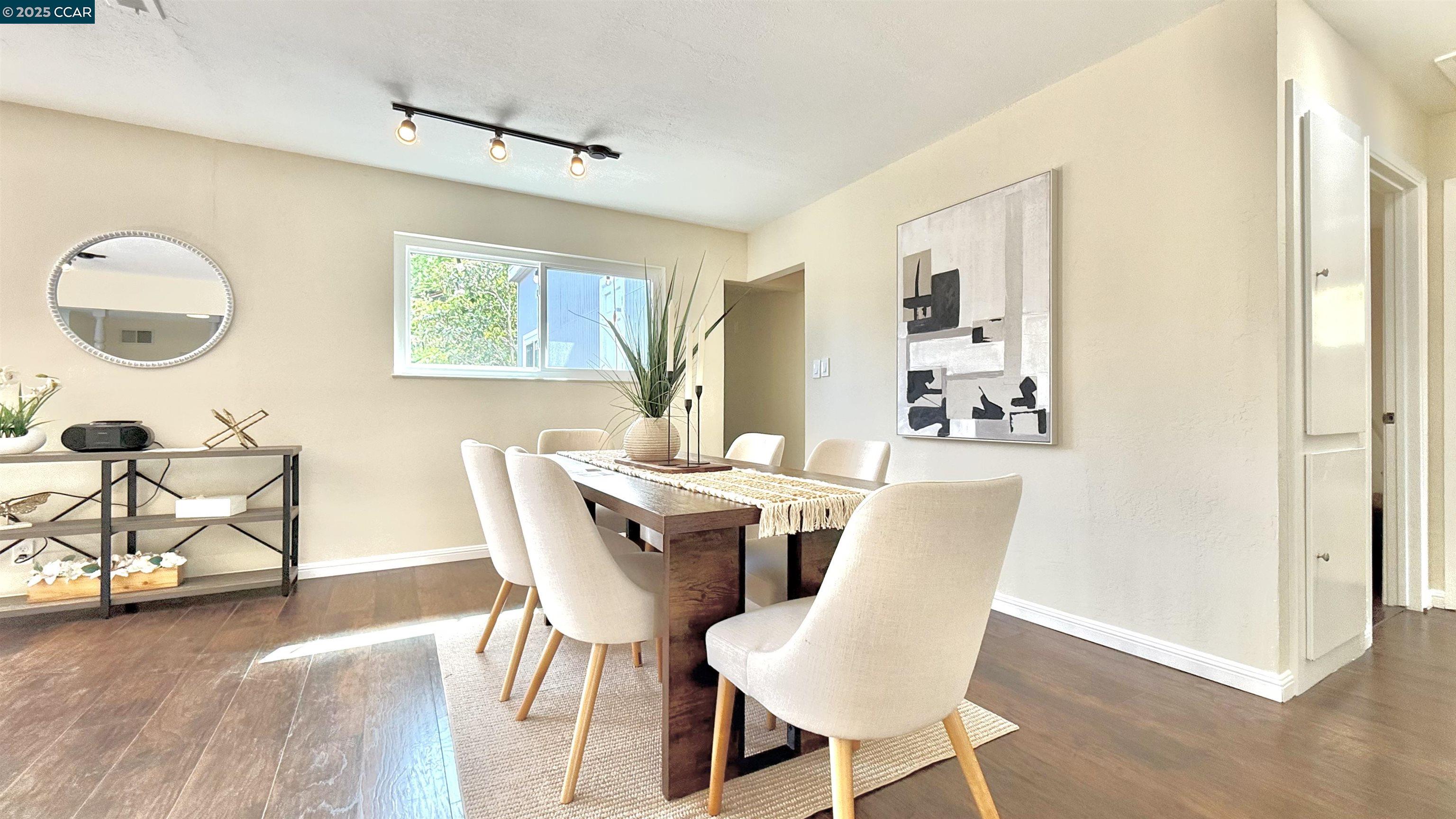Detail Gallery Image 7 of 60 For 3608 Victor St., Pinole,  CA 94564 - 4 Beds | 2 Baths