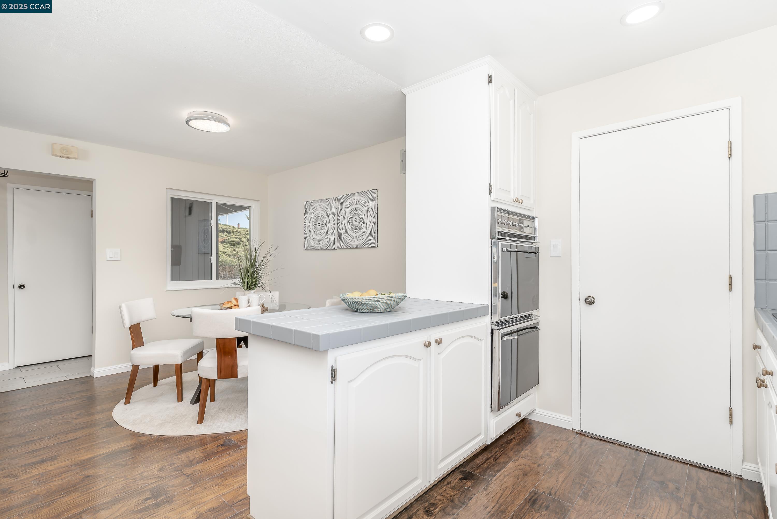 Detail Gallery Image 10 of 60 For 3608 Victor St., Pinole,  CA 94564 - 4 Beds | 2 Baths