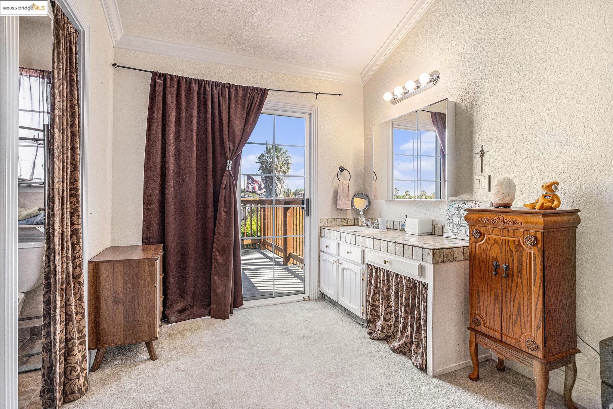 Detail Gallery Image 27 of 33 For 117 S Lake Dr, Antioch,  CA 94509 - 3 Beds | 2/1 Baths