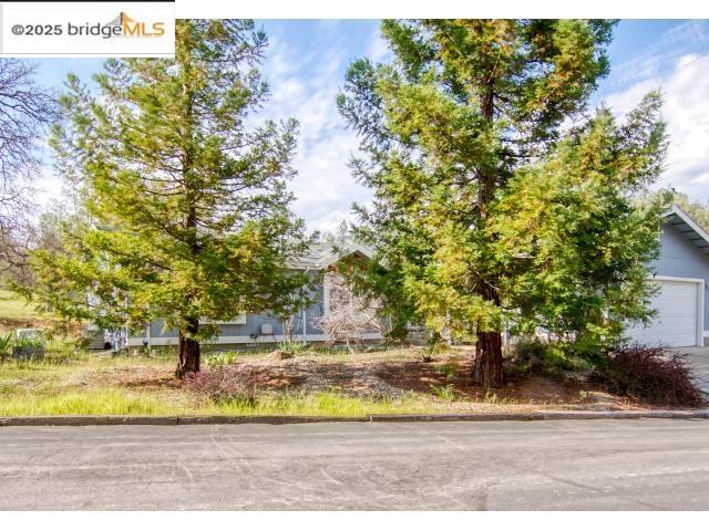 Detail Gallery Image 2 of 20 For 22782 Rolling Woods Drive, Groveland,  CA 95321-9392 - 3 Beds | 2 Baths