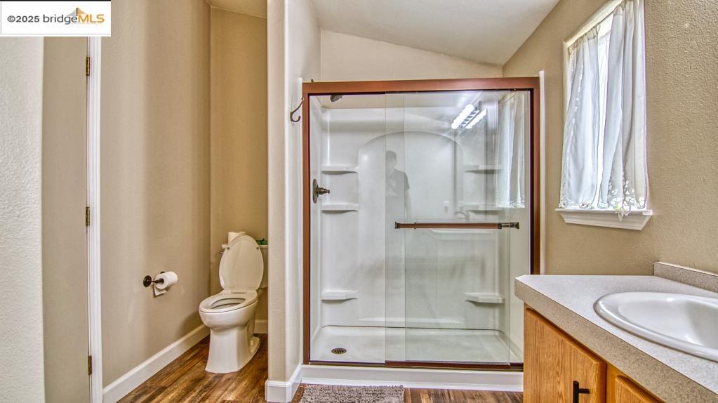 Detail Gallery Image 11 of 20 For 22782 Rolling Woods Drive, Groveland,  CA 95321-9392 - 3 Beds | 2 Baths