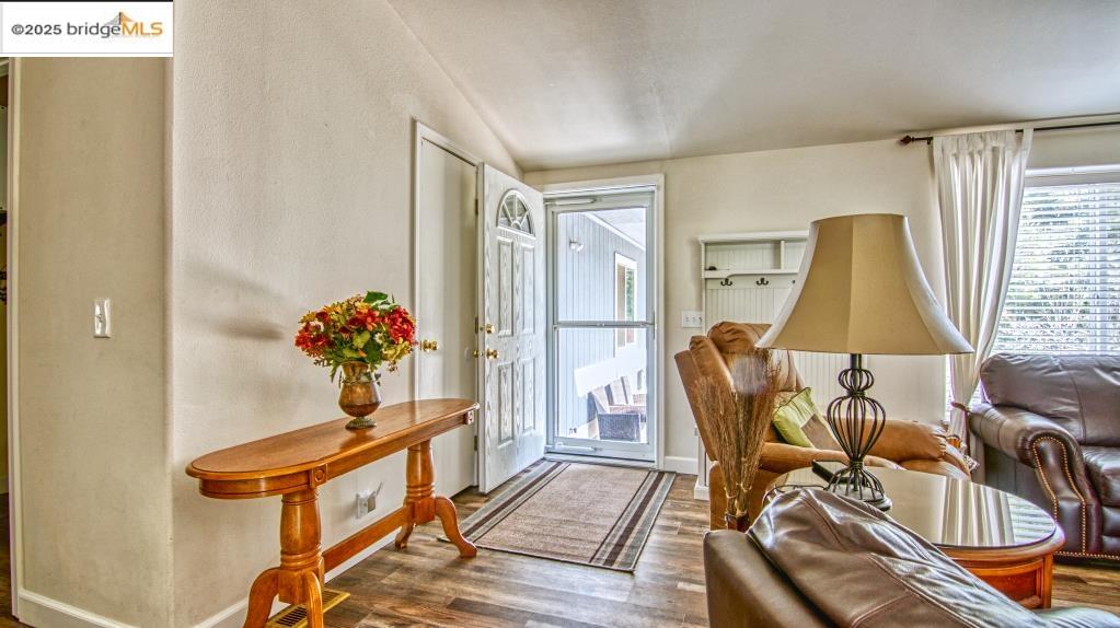 Detail Gallery Image 12 of 20 For 22782 Rolling Woods Drive, Groveland,  CA 95321-9392 - 3 Beds | 2 Baths