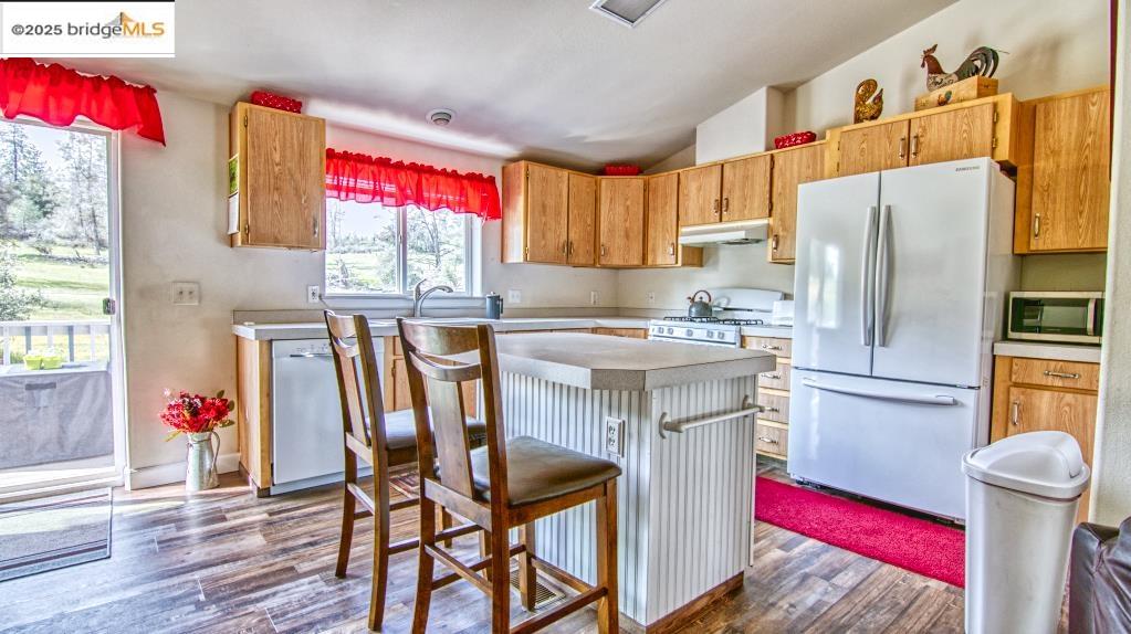 Detail Gallery Image 8 of 20 For 22782 Rolling Woods Drive, Groveland,  CA 95321-9392 - 3 Beds | 2 Baths