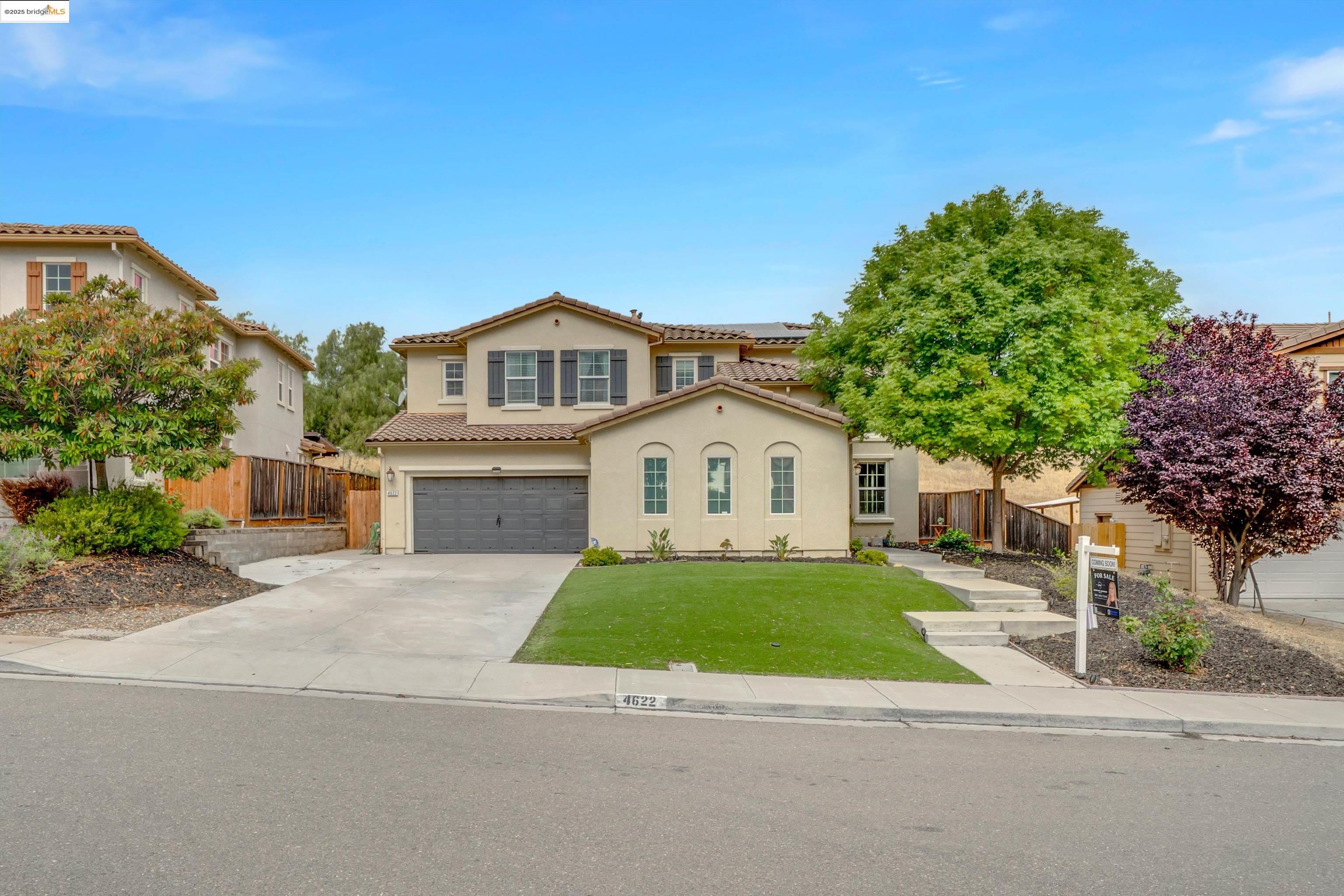 Detail Gallery Image 1 of 30 For 4622 Imperial St, Antioch,  CA 94531 - 5 Beds | 3/1 Baths