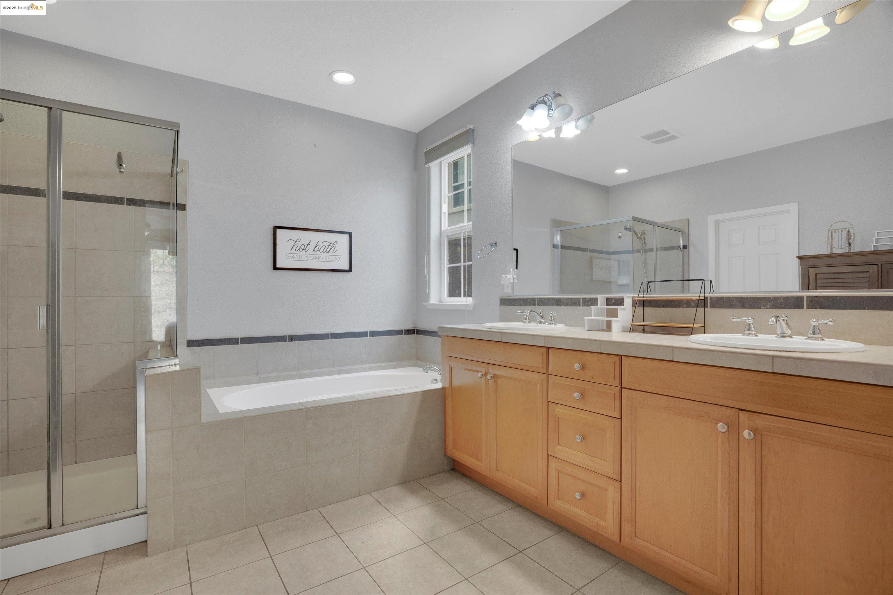 Detail Gallery Image 15 of 30 For 4622 Imperial St, Antioch,  CA 94531 - 5 Beds | 3/1 Baths