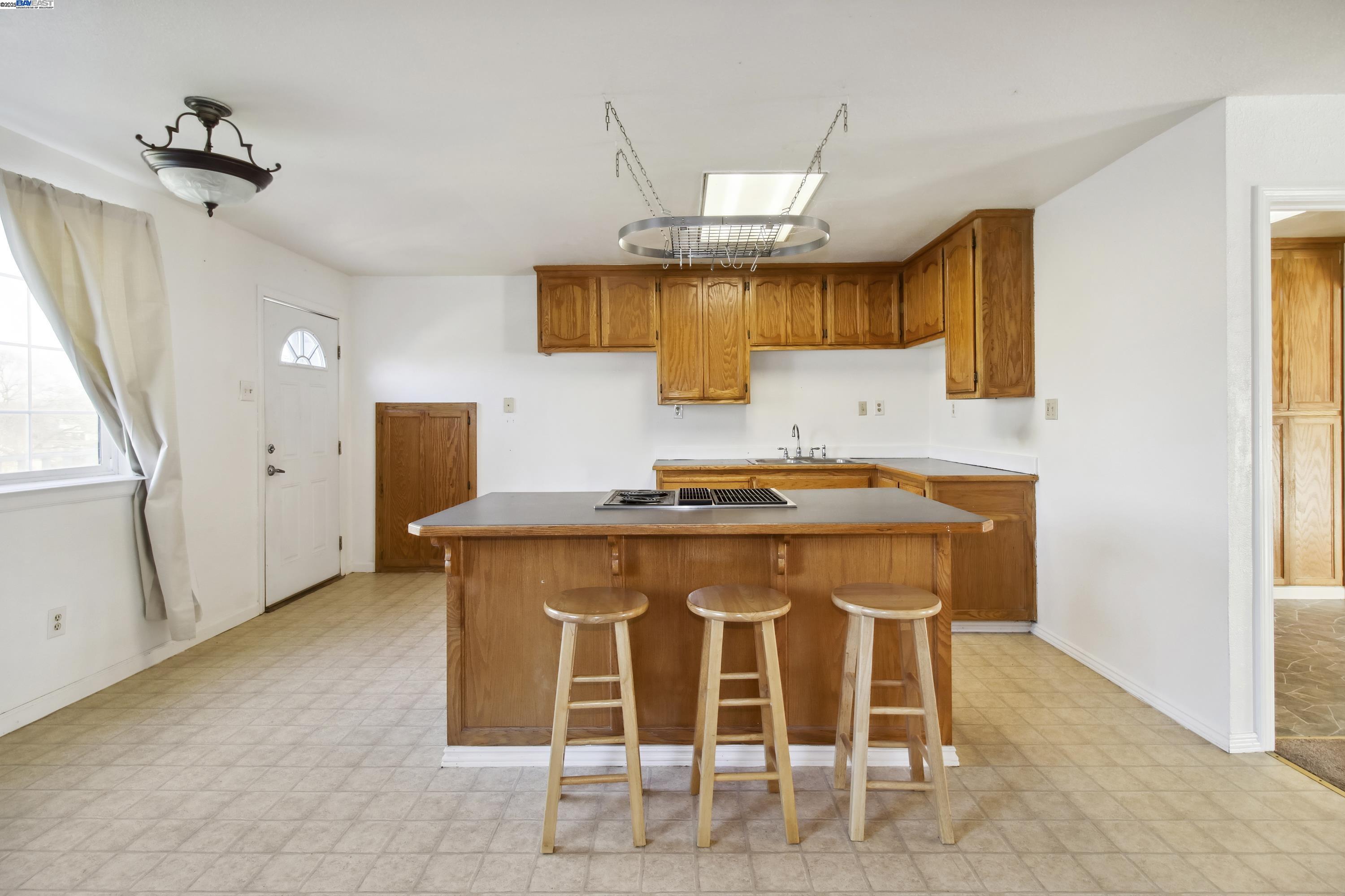 Detail Gallery Image 26 of 60 For 15828 Barney Rd, Plymouth,  CA 95669 - 3 Beds | 3 Baths