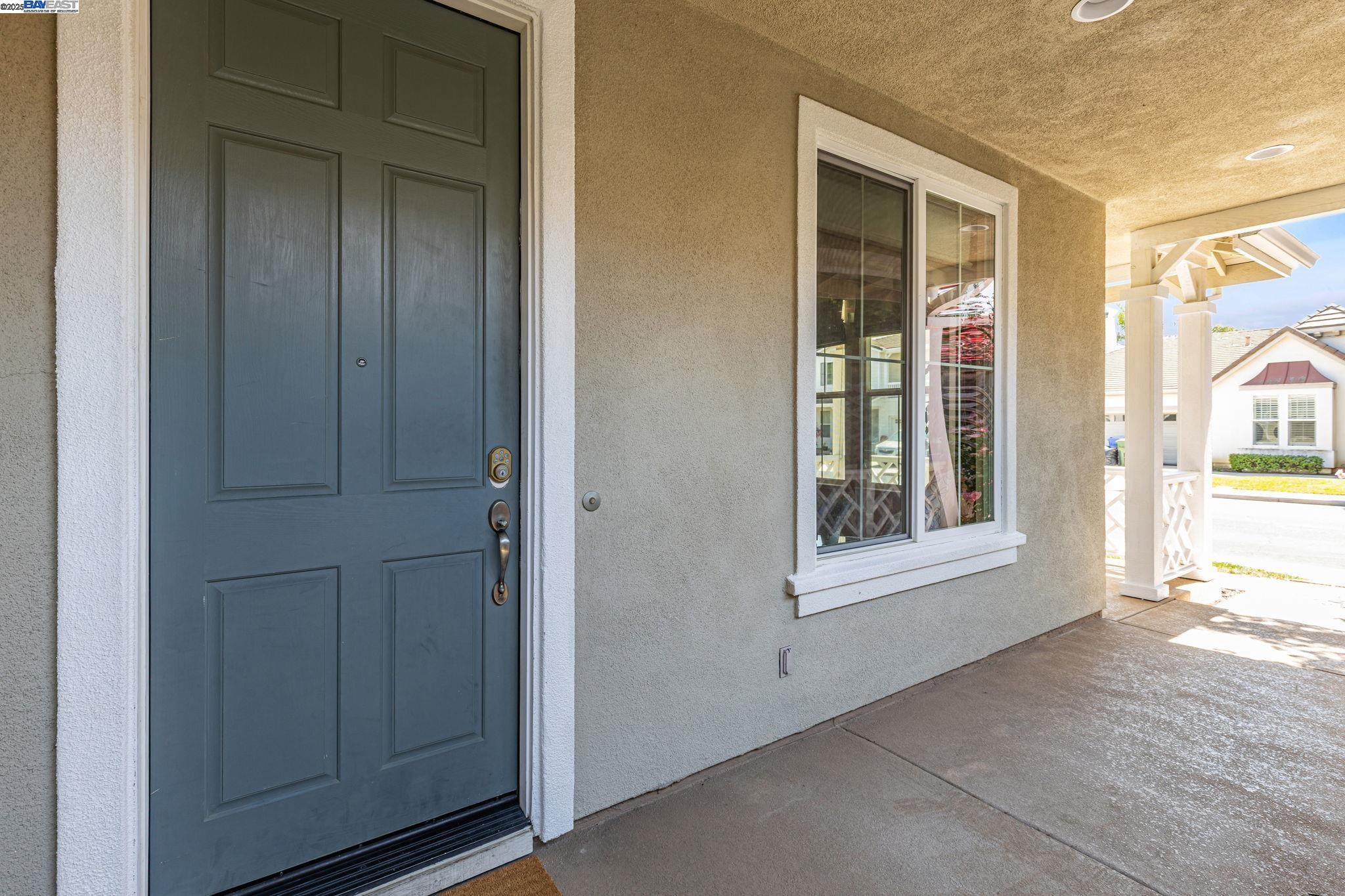 Detail Gallery Image 4 of 38 For 1459 Paradise Ln, Brentwood,  CA 94513 - 3 Beds | 2 Baths