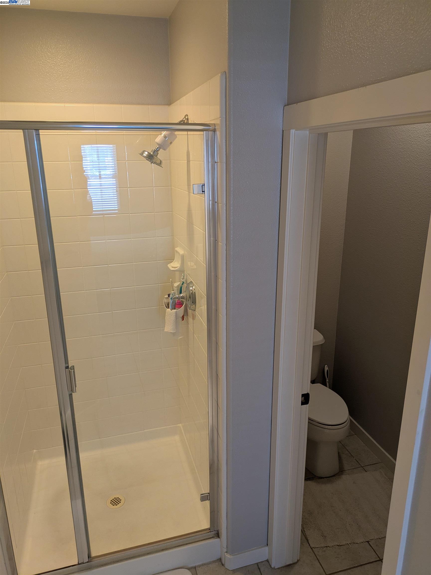 Detail Gallery Image 11 of 19 For 1948 Railroad Ave #104,  Livermore,  CA 94550 - 3 Beds | 2 Baths