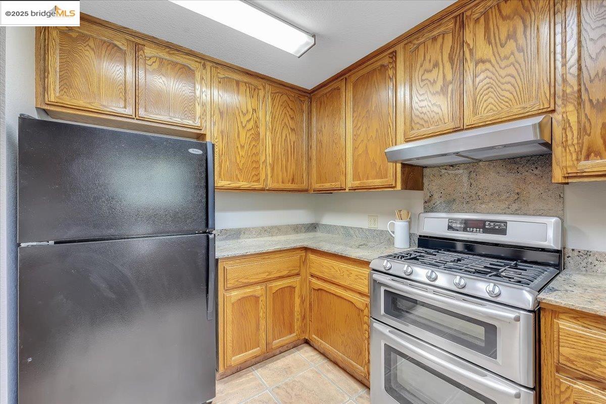 Detail Gallery Image 20 of 60 For 180 Stallion Way, Angels Camp,  CA 95222 - 3 Beds | 2 Baths