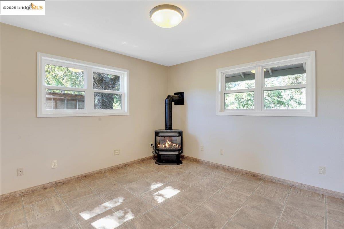 Detail Gallery Image 24 of 60 For 180 Stallion Way, Angels Camp,  CA 95222 - 3 Beds | 2 Baths