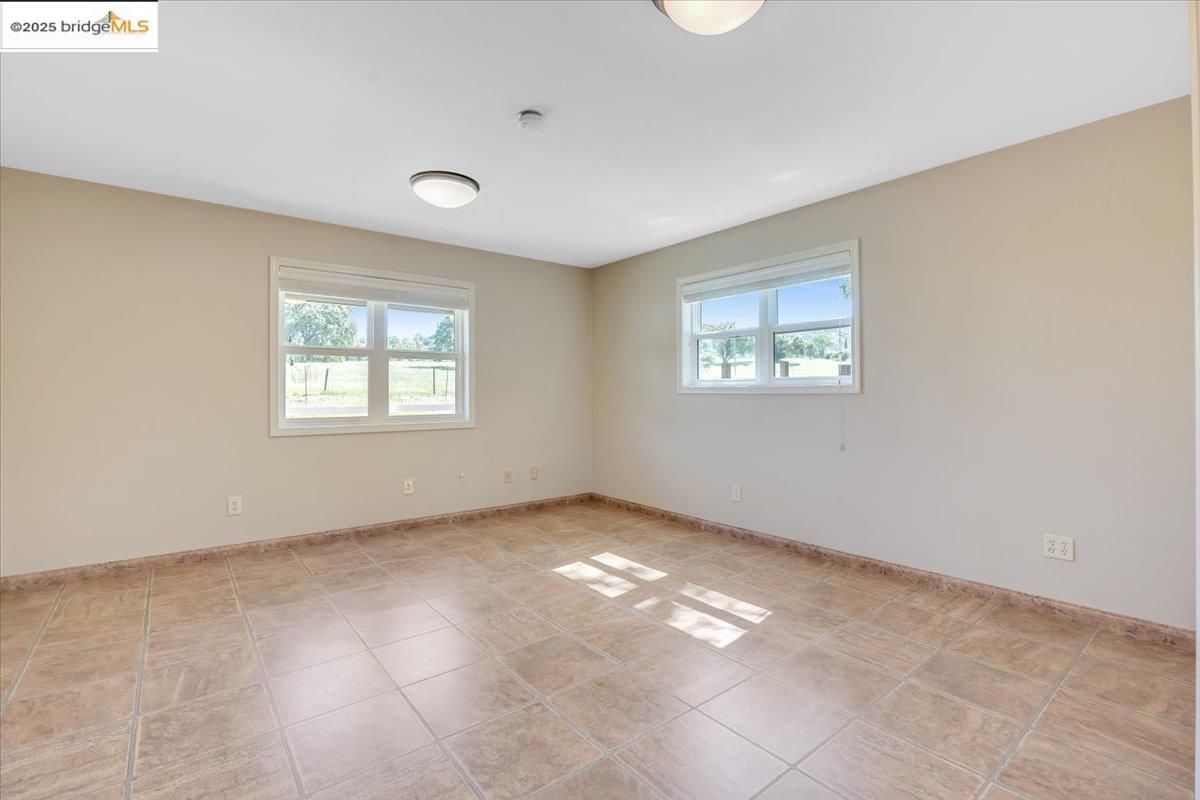 Detail Gallery Image 30 of 60 For 180 Stallion Way, Angels Camp,  CA 95222 - 3 Beds | 2 Baths