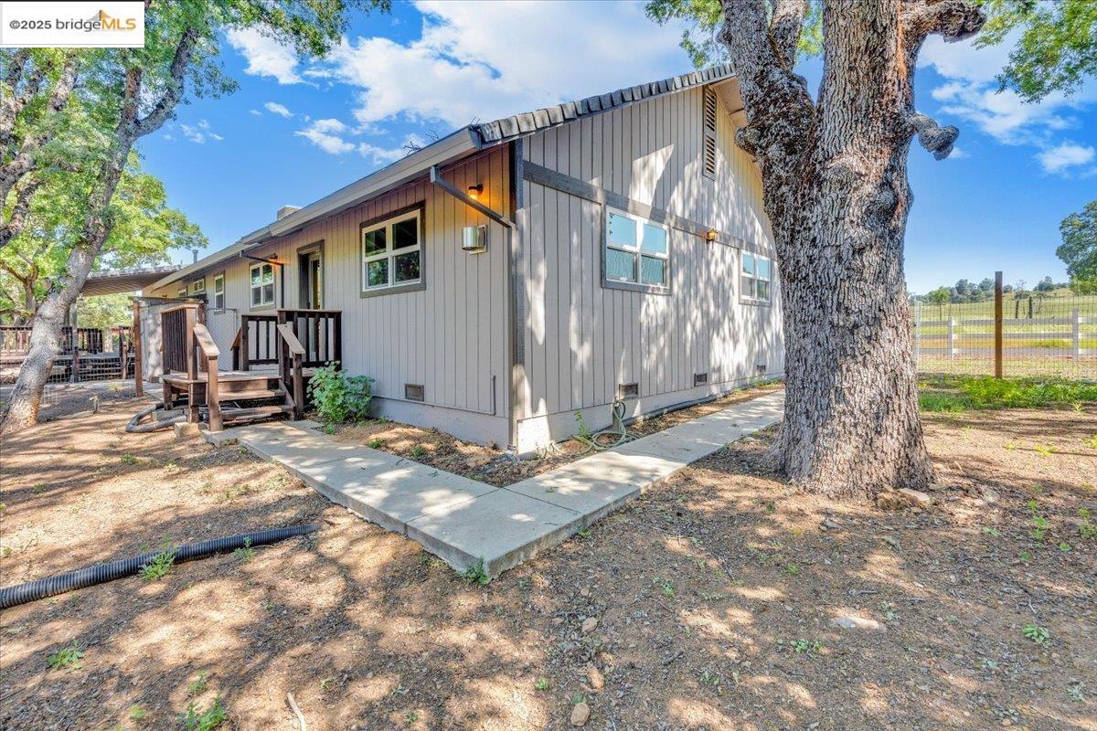 Detail Gallery Image 44 of 60 For 180 Stallion Way, Angels Camp,  CA 95222 - 3 Beds | 2 Baths