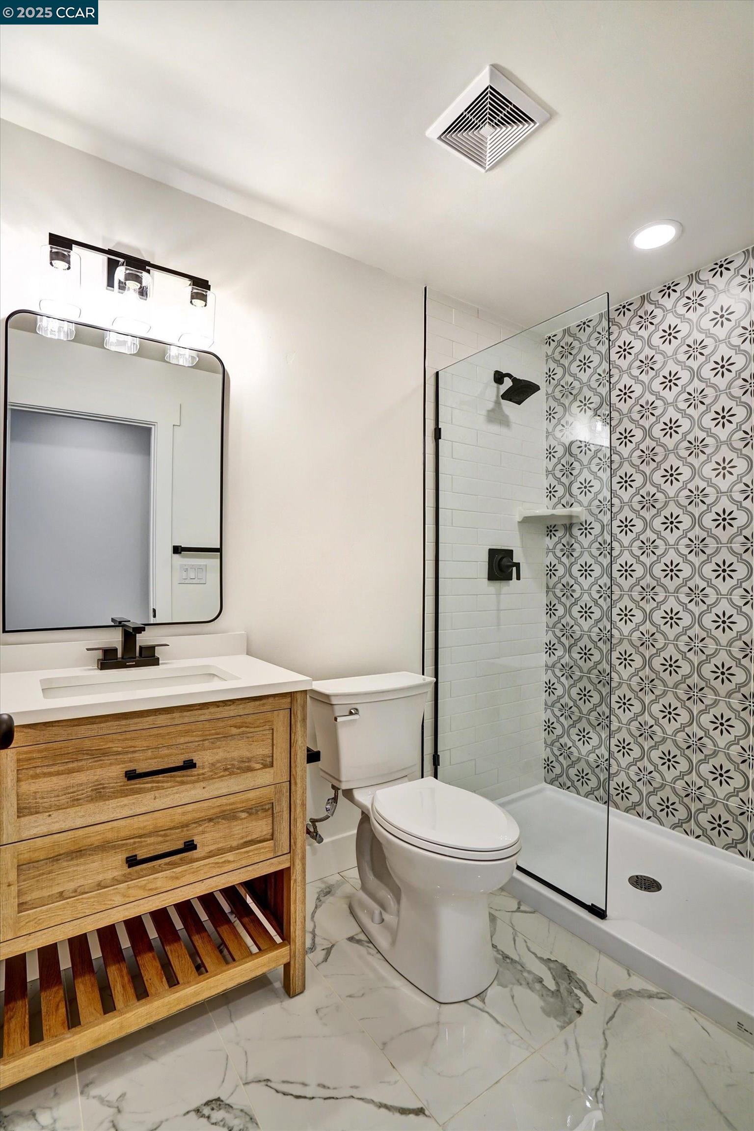 Detail Gallery Image 17 of 22 For 338 Warren Way, Pittsburg,  CA 94565 - 3 Beds | 2 Baths
