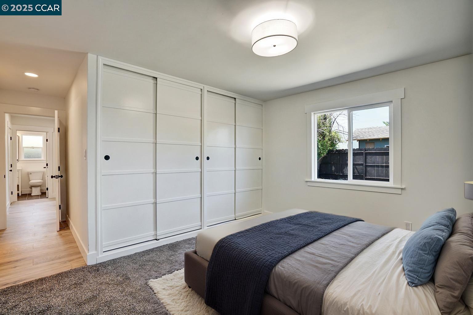 Detail Gallery Image 4 of 22 For 338 Warren Way, Pittsburg,  CA 94565 - 3 Beds | 2 Baths