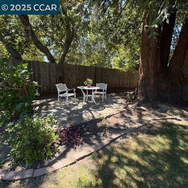 2150 Whyte Park Ave, Walnut Creek, California 94595, 3 Bedrooms Bedrooms, 8 Rooms Rooms,2 BathroomsBathrooms,Residential Lease,For Rent,2150 Whyte Park Ave,41096093