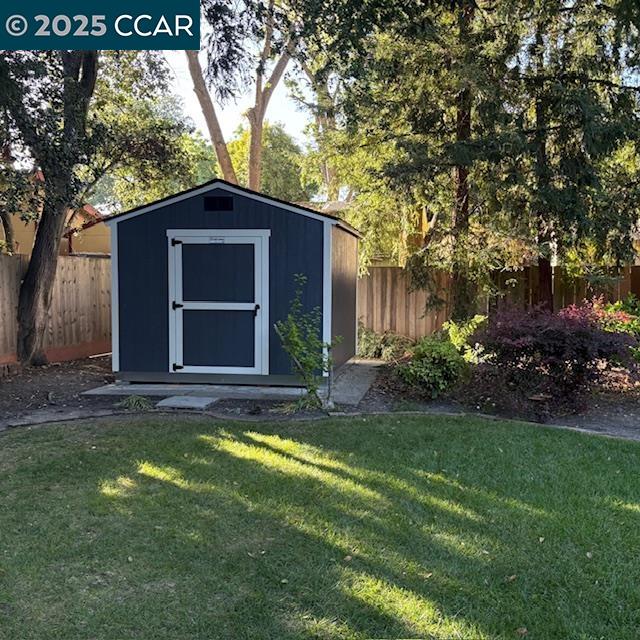 2150 Whyte Park Ave, Walnut Creek, California 94595, 3 Bedrooms Bedrooms, 8 Rooms Rooms,2 BathroomsBathrooms,Residential Lease,For Rent,2150 Whyte Park Ave,41096093