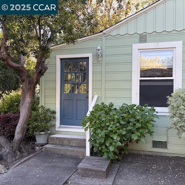 2150 Whyte Park Ave, Walnut Creek, California 94595, 3 Bedrooms Bedrooms, 8 Rooms Rooms,2 BathroomsBathrooms,Residential Lease,For Rent,2150 Whyte Park Ave,41096093