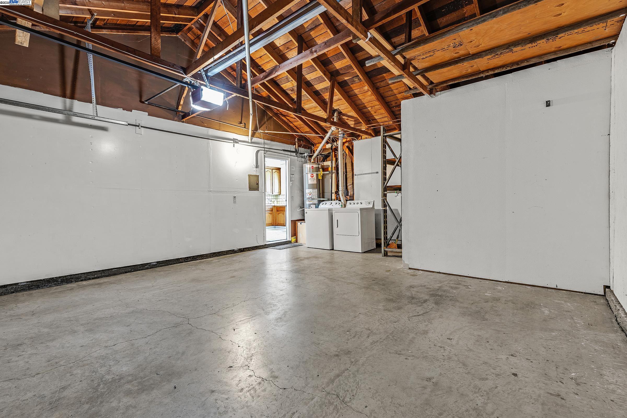 Detail Gallery Image 22 of 32 For 2715 Mosswood Dr, San Jose,  CA 95132 - 3 Beds | 2 Baths