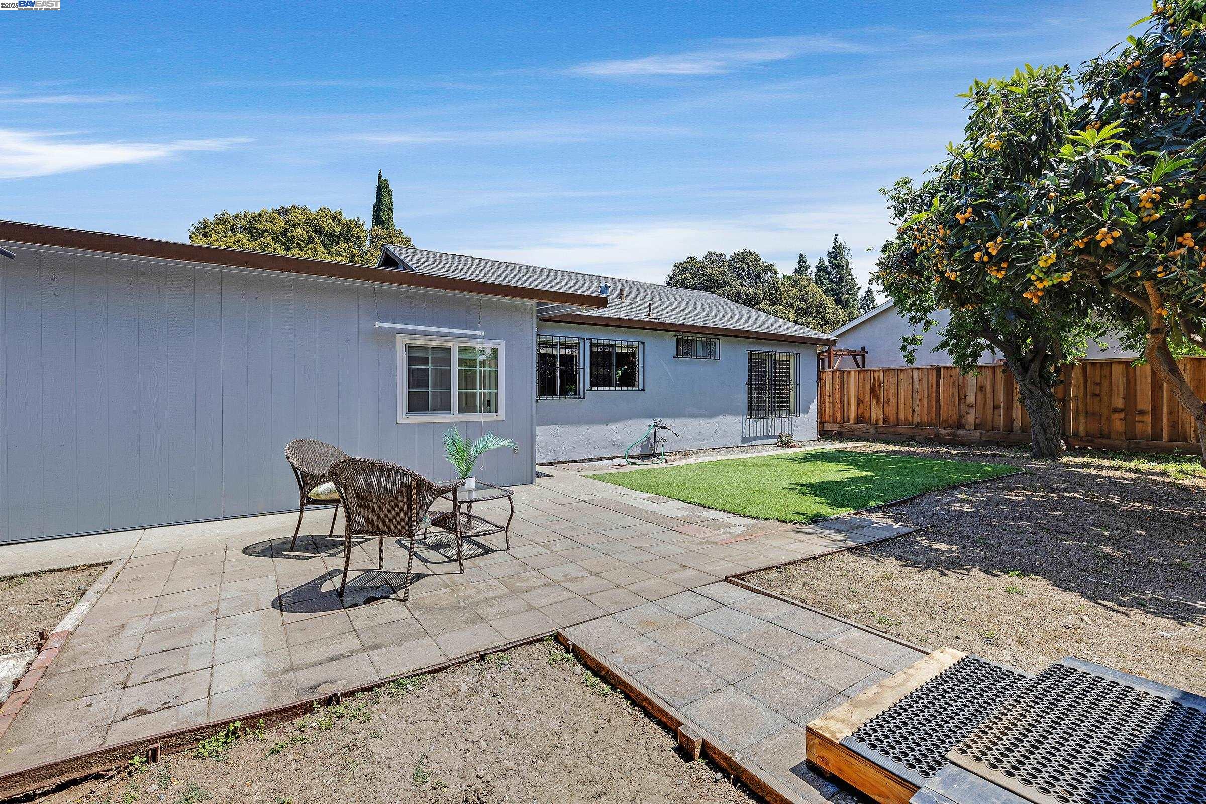 Detail Gallery Image 26 of 32 For 2715 Mosswood Dr, San Jose,  CA 95132 - 3 Beds | 2 Baths