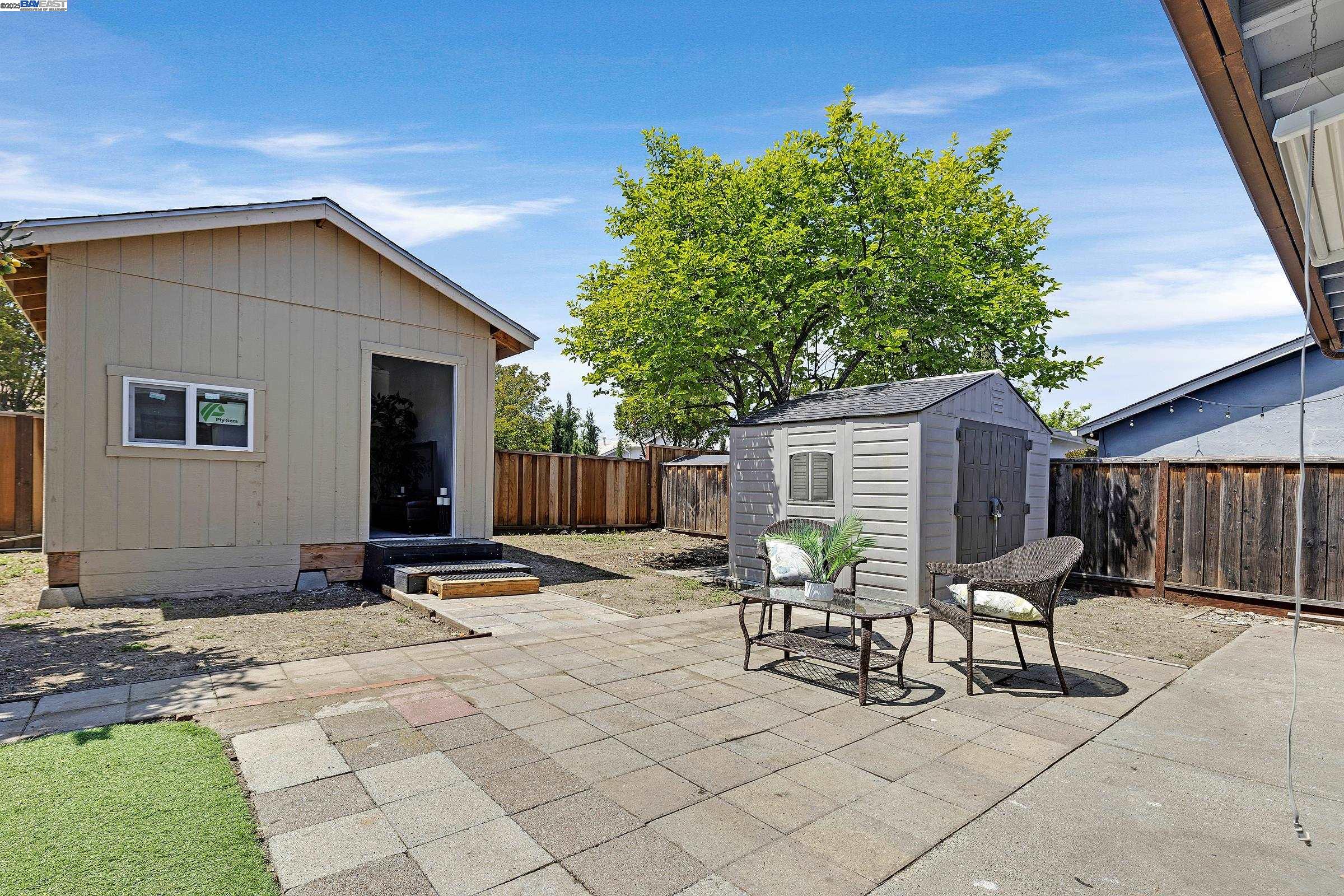 Detail Gallery Image 27 of 32 For 2715 Mosswood Dr, San Jose,  CA 95132 - 3 Beds | 2 Baths
