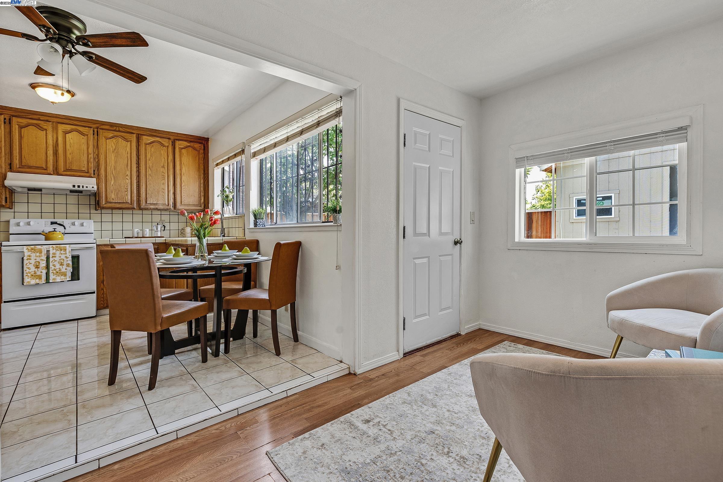 Detail Gallery Image 10 of 32 For 2715 Mosswood Dr, San Jose,  CA 95132 - 3 Beds | 2 Baths