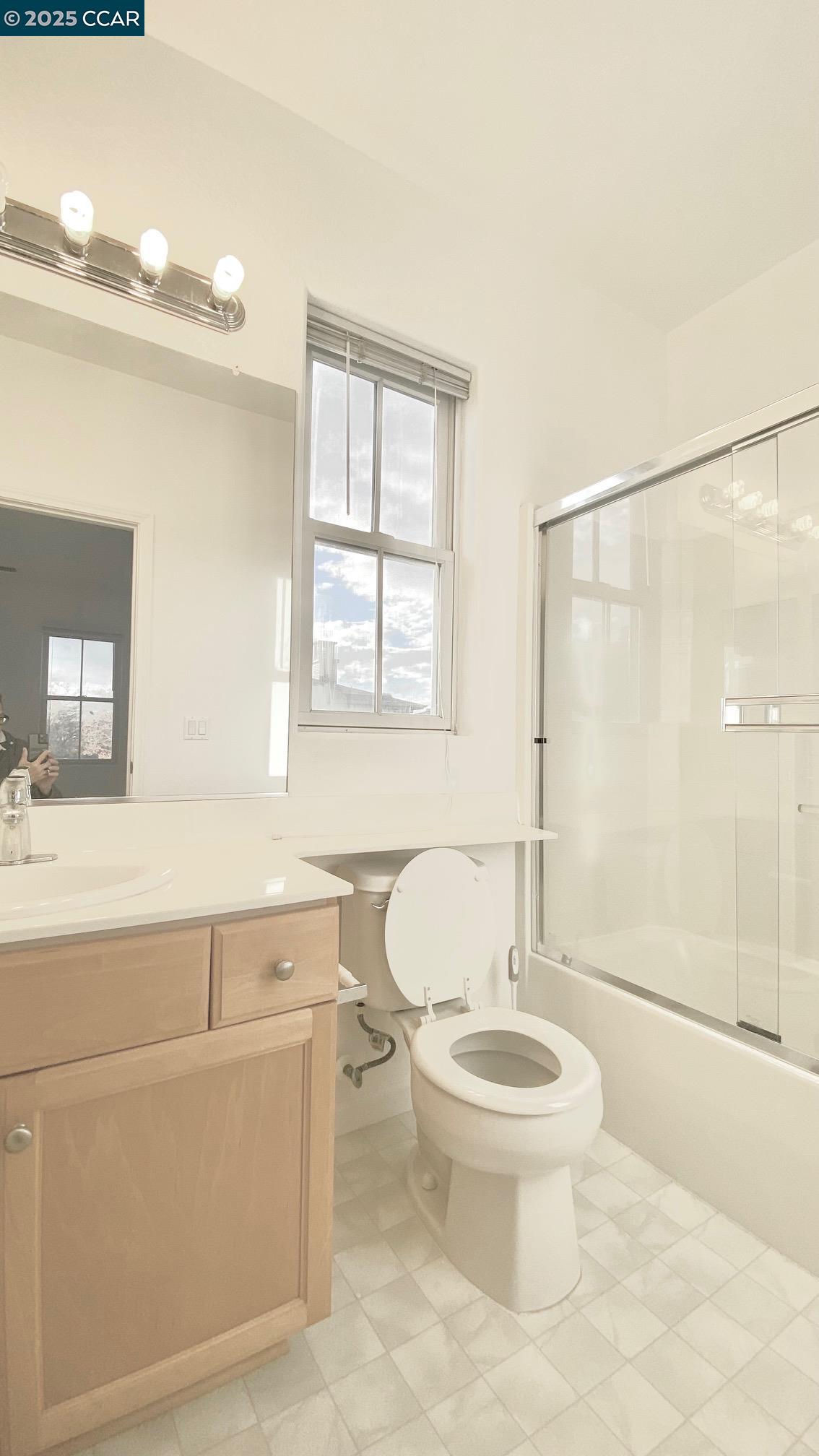 1027 MAIN ST - UNIT B, Hercules, California 94547, 1 Bedroom Bedrooms, 2 Rooms Rooms,1 BathroomBathrooms,Residential Lease,For Rent,1027 MAIN ST - UNIT B,41096097